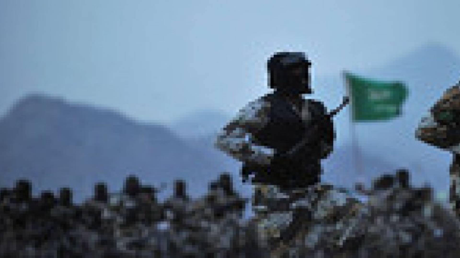 السعودية: إعدام شخص وحبس 12 آخرين بتهم تتعلق بالإرهاب