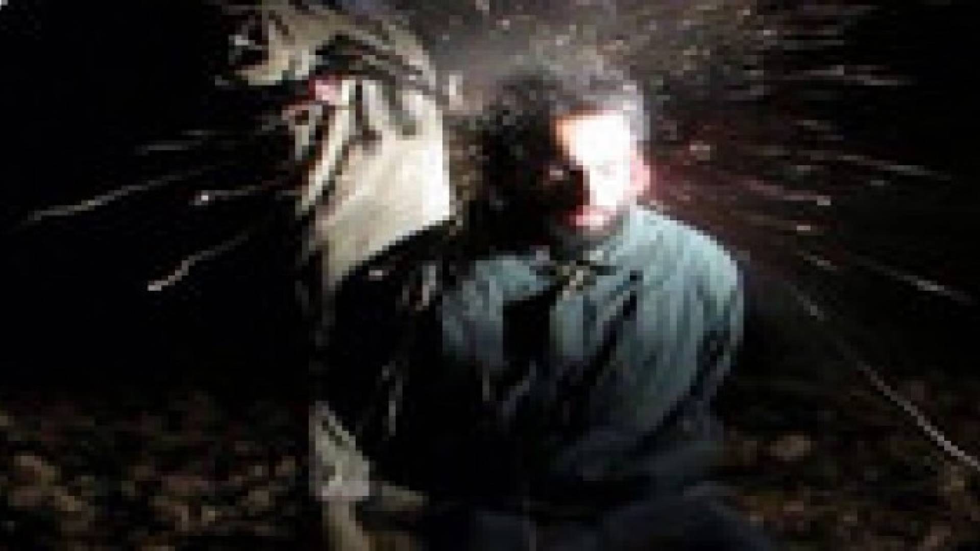 أهالي العسكريين اللبنانيين الأسرى يقطعون طريقا وسط بيروت