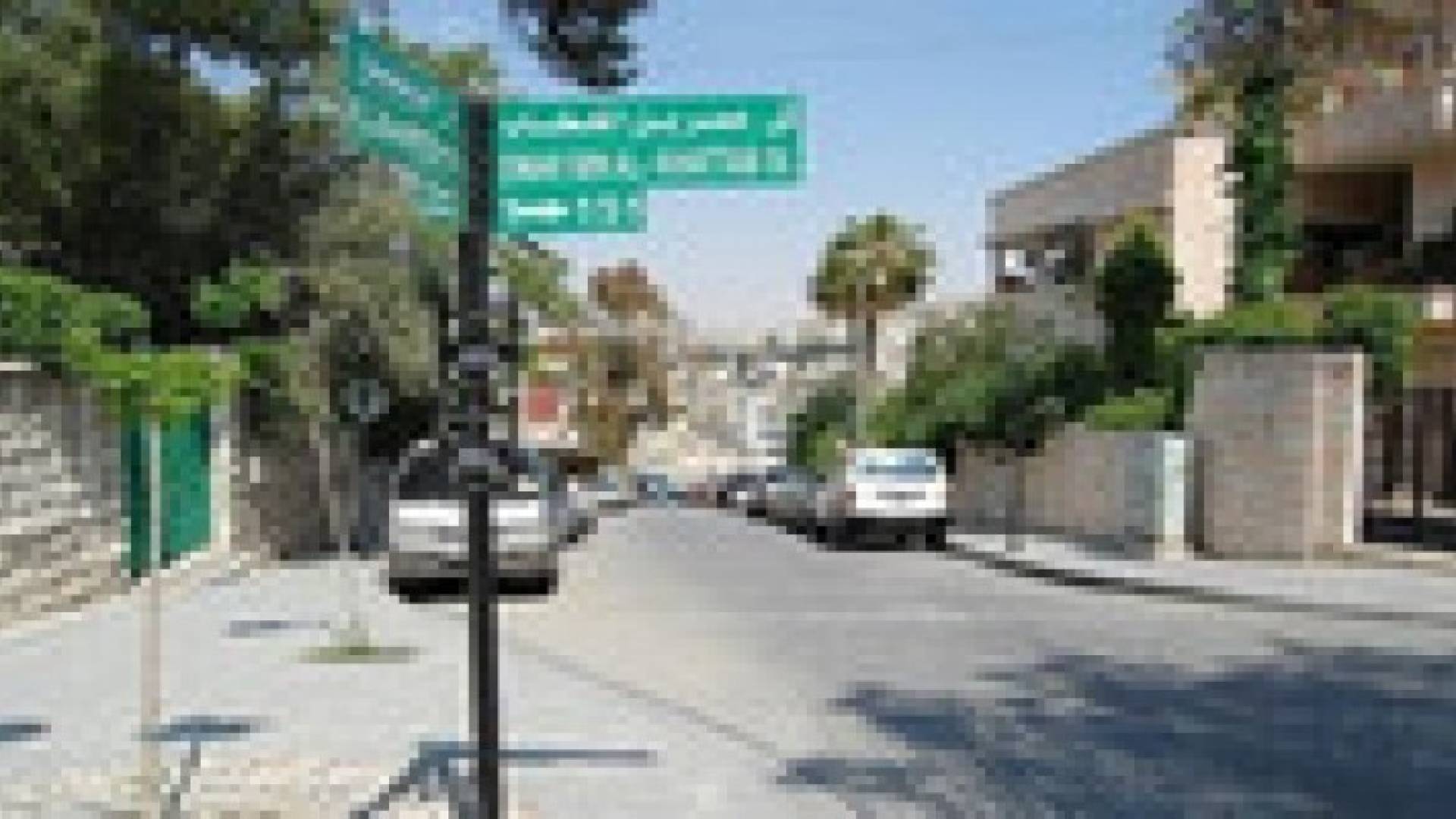 الأمانة تثبت 950 لوحة للتسمية والترقيم في منطقة المدينة