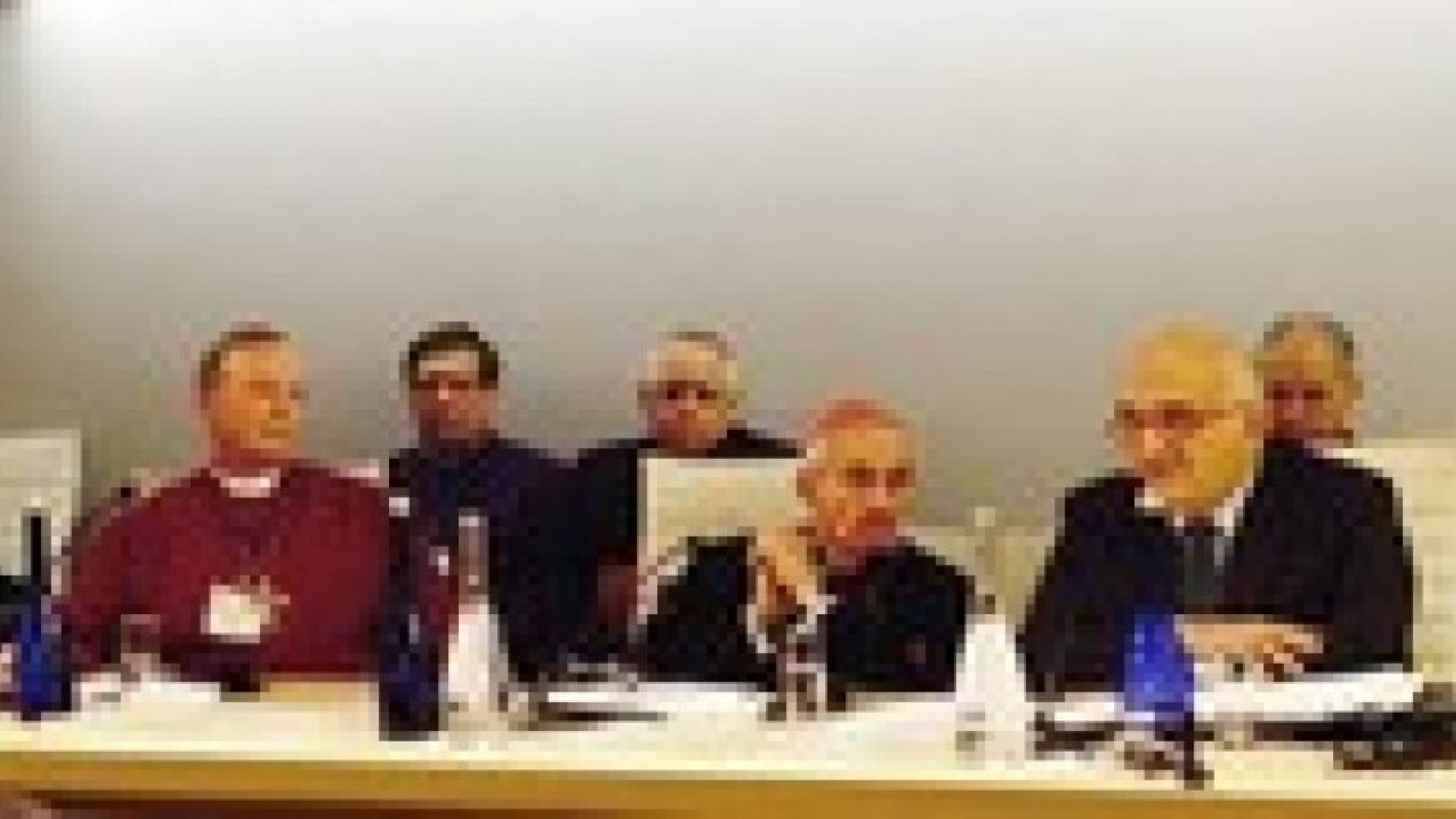 الامير الحسن يؤكد ضرورة احترام التنوع والاختلاف بين اتباع الديانات
