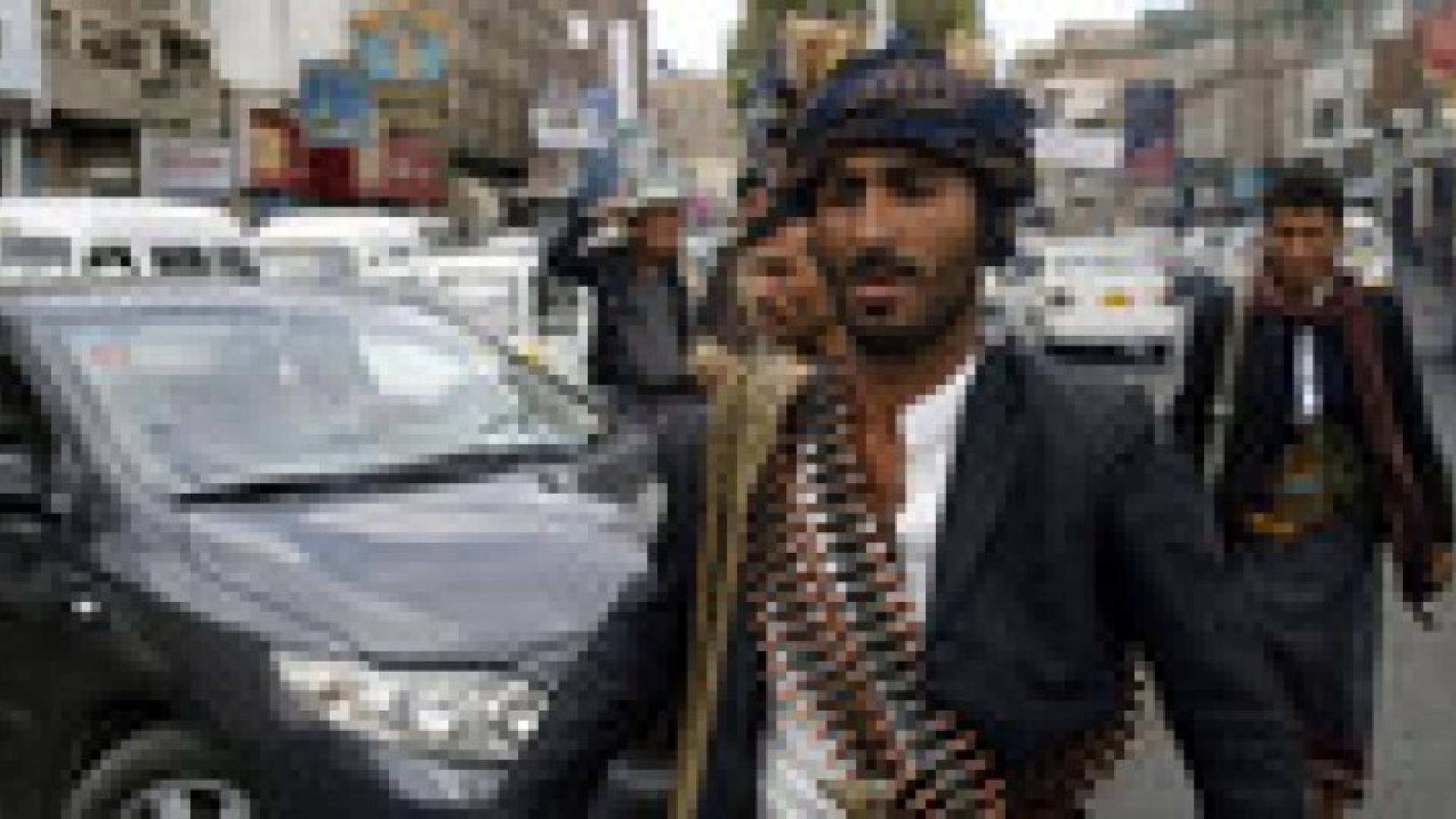 إصابة برلماني يمني ومقتل 3 من مرافقيه برصاص حوثيين في صنعاء