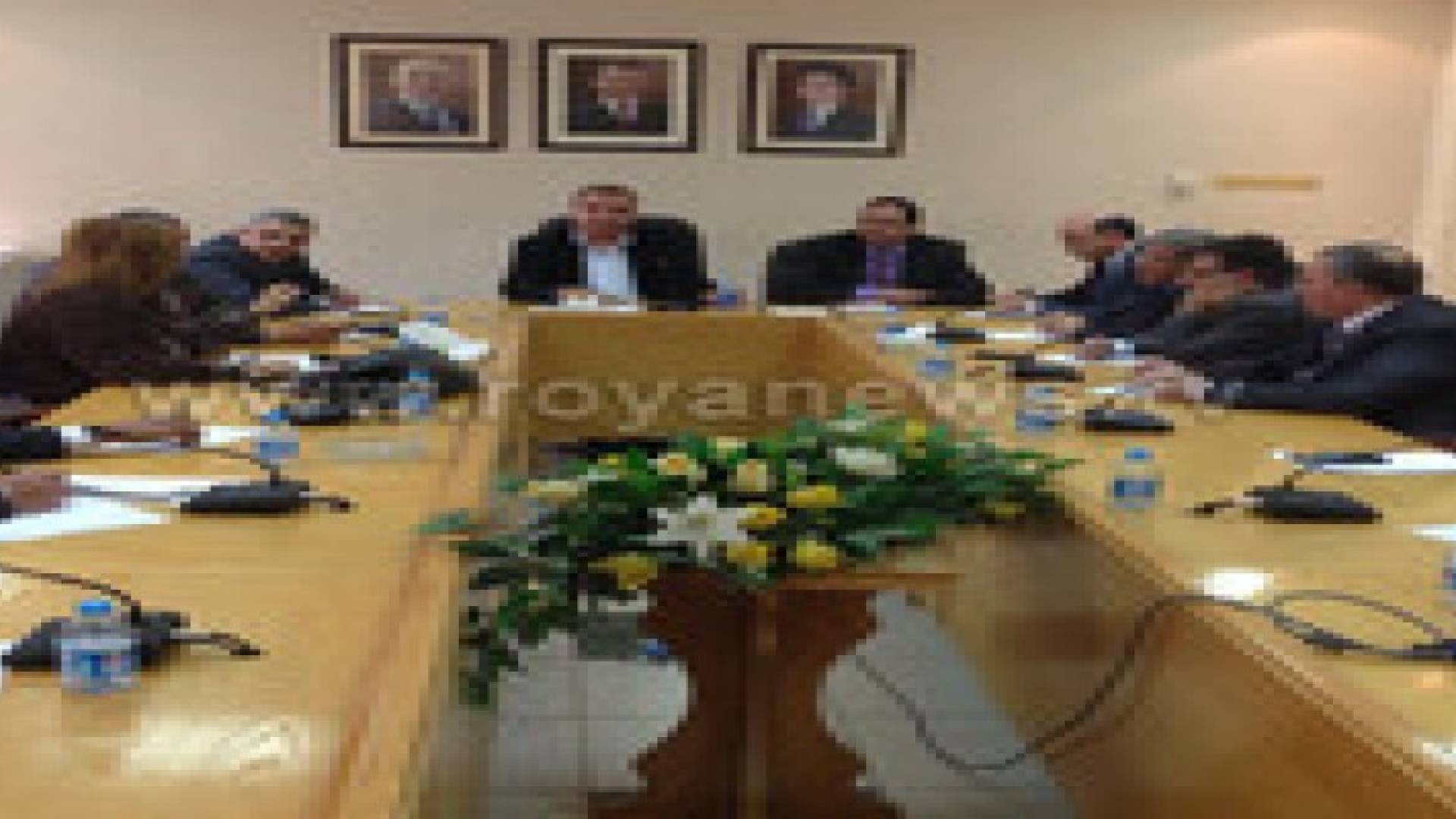 علاوة 50 دينار لعمال الكهرباء لفك اضرابهم .. نص الاتفاق