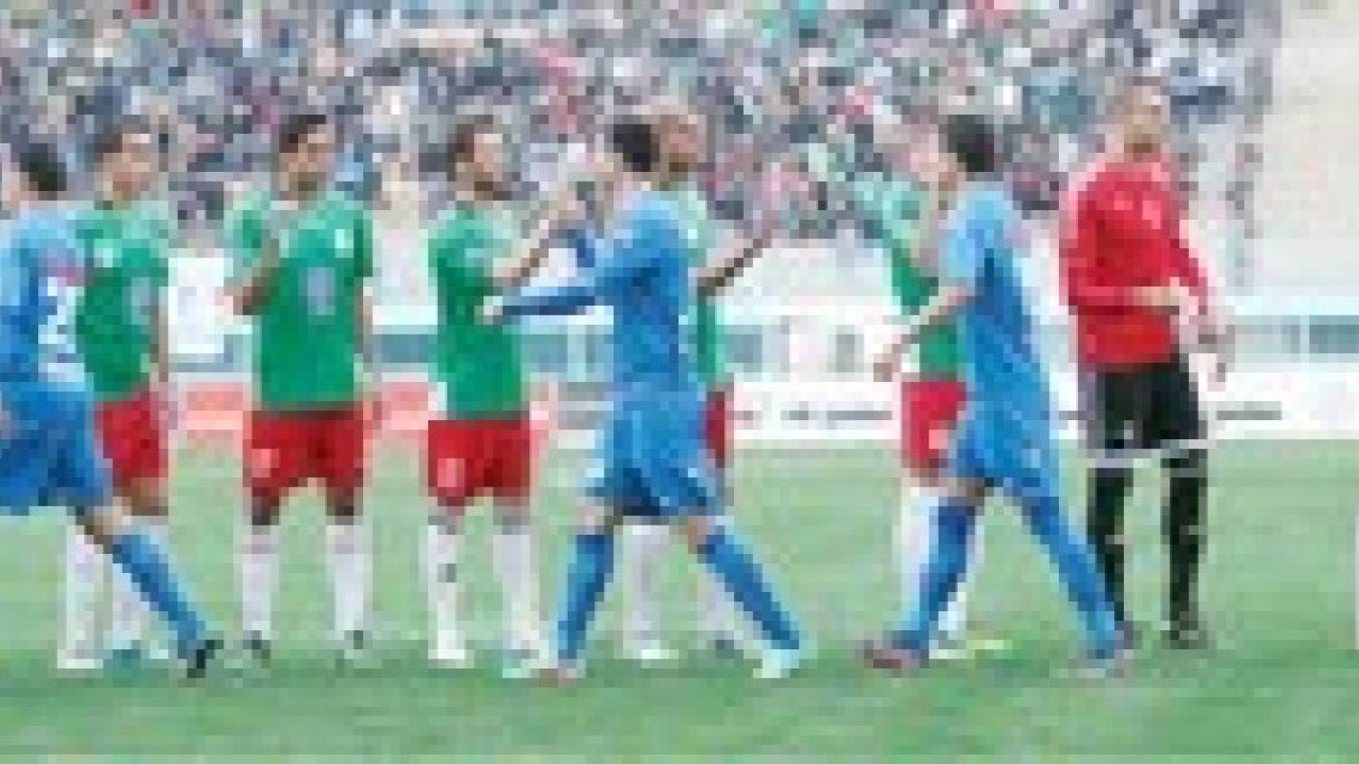 قمة مرتقبة بين الوحدات والرمثا اليوم