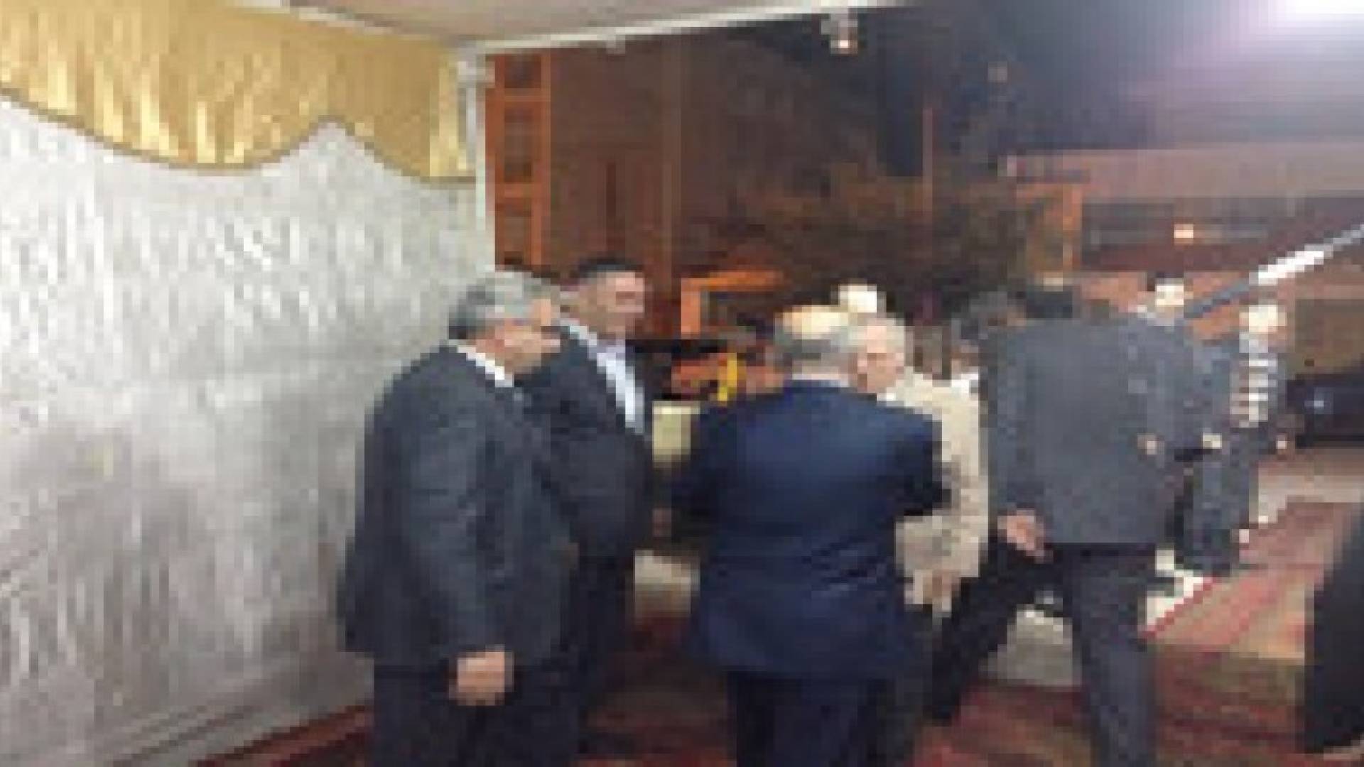 سفارة دولة فلسطين تستقبل المعزيين باستشهاد ابو عين
