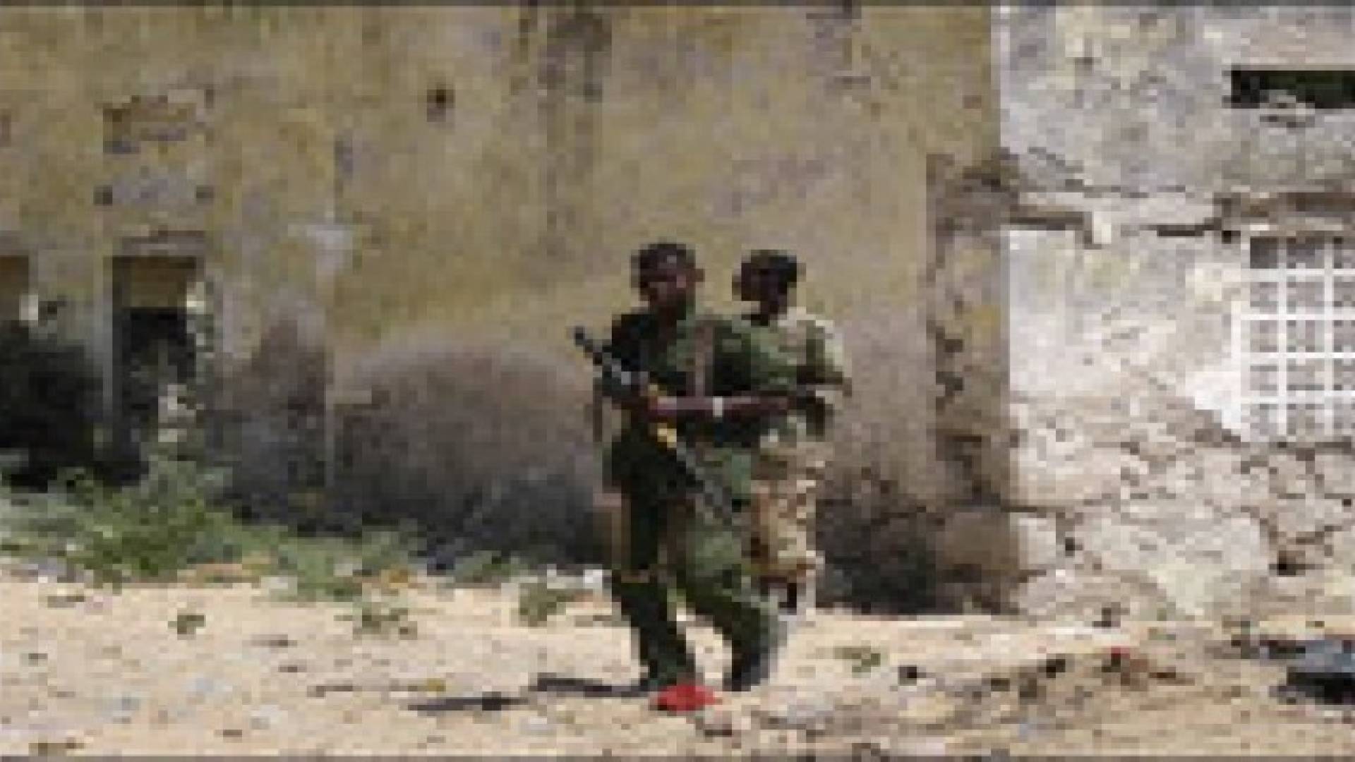 10 قتلى على الأقل بينهم جنديان في اشتباكات قرب مقديشو