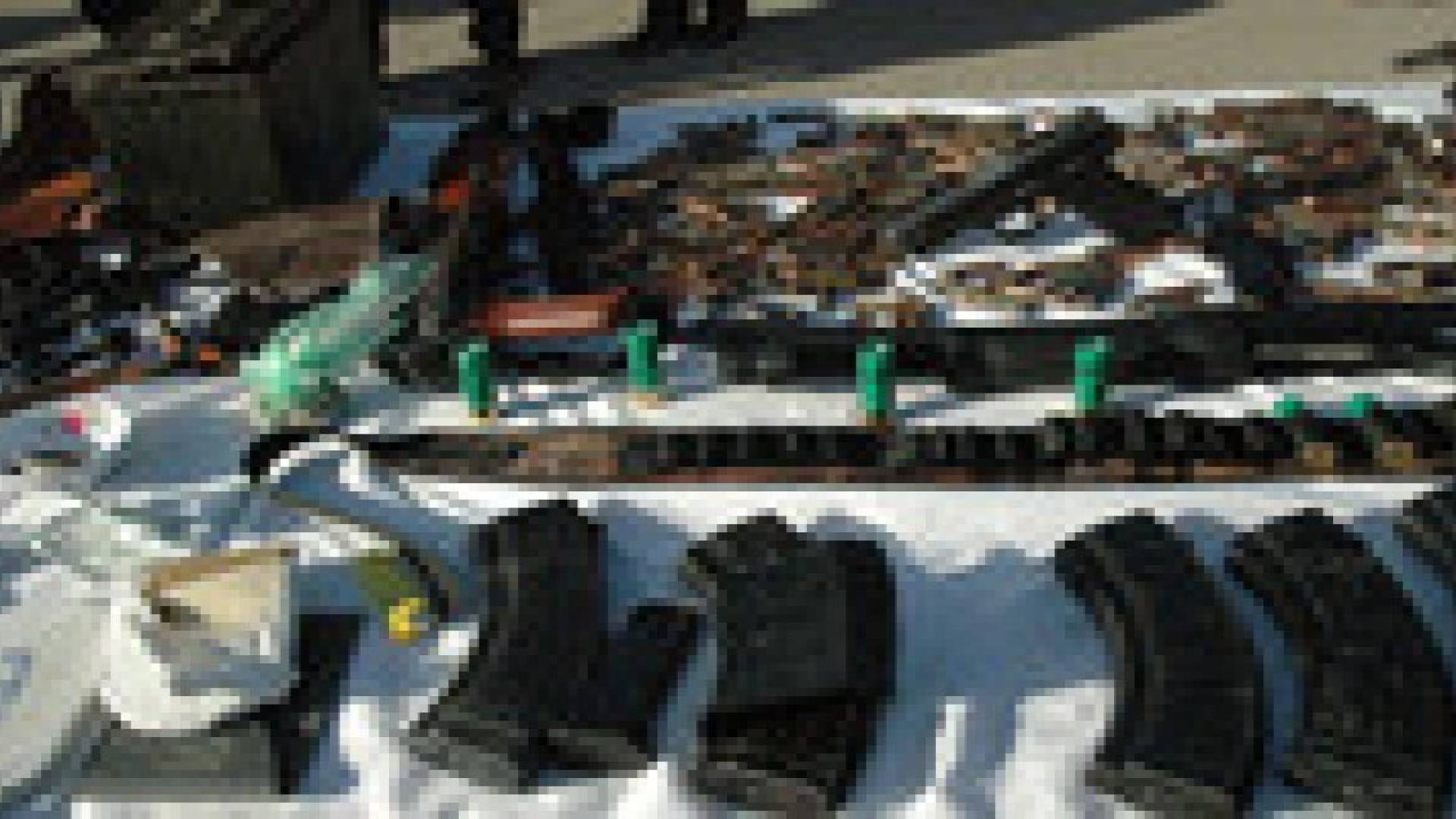 مداهمة امنية لعصابة مسلحة وخطيرة والقاء القبض على اعضائها في عمان