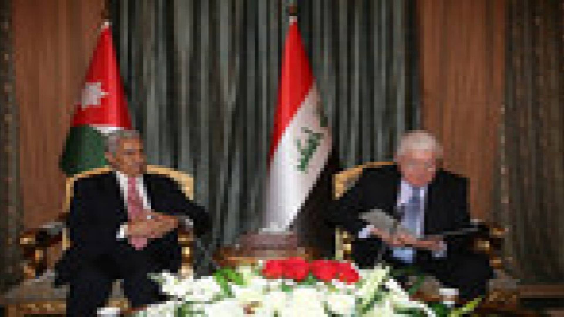 النسور يسلم رسالة خطية من جلالة الملك الى الرئيس العراقي