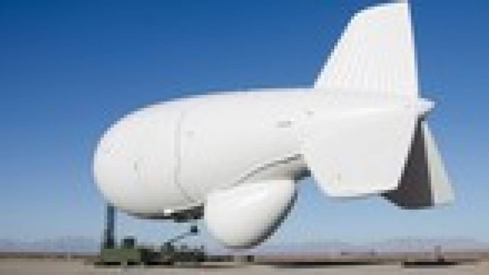 الجيش الأمريكي يختبر المناطيد الكاشفة للصواريخ .. فيديو