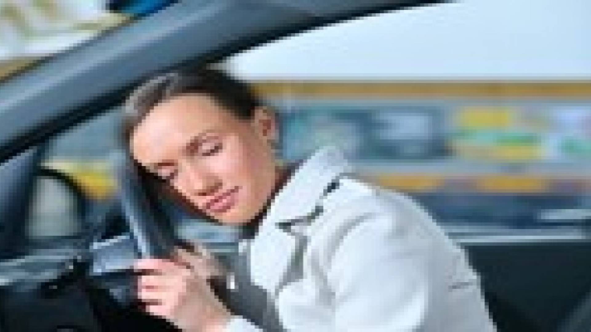 النعاس أثناء القيادة يضاهي خطورة الخمر