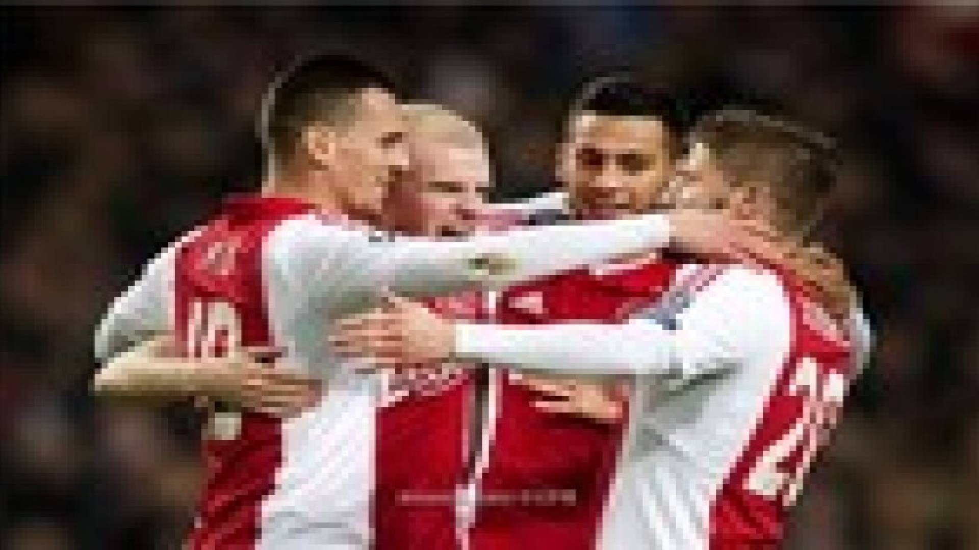 أياكس يعبر إكسيلسيور ويواصل مطاردة أيندهوفن بالدوري الهولندي