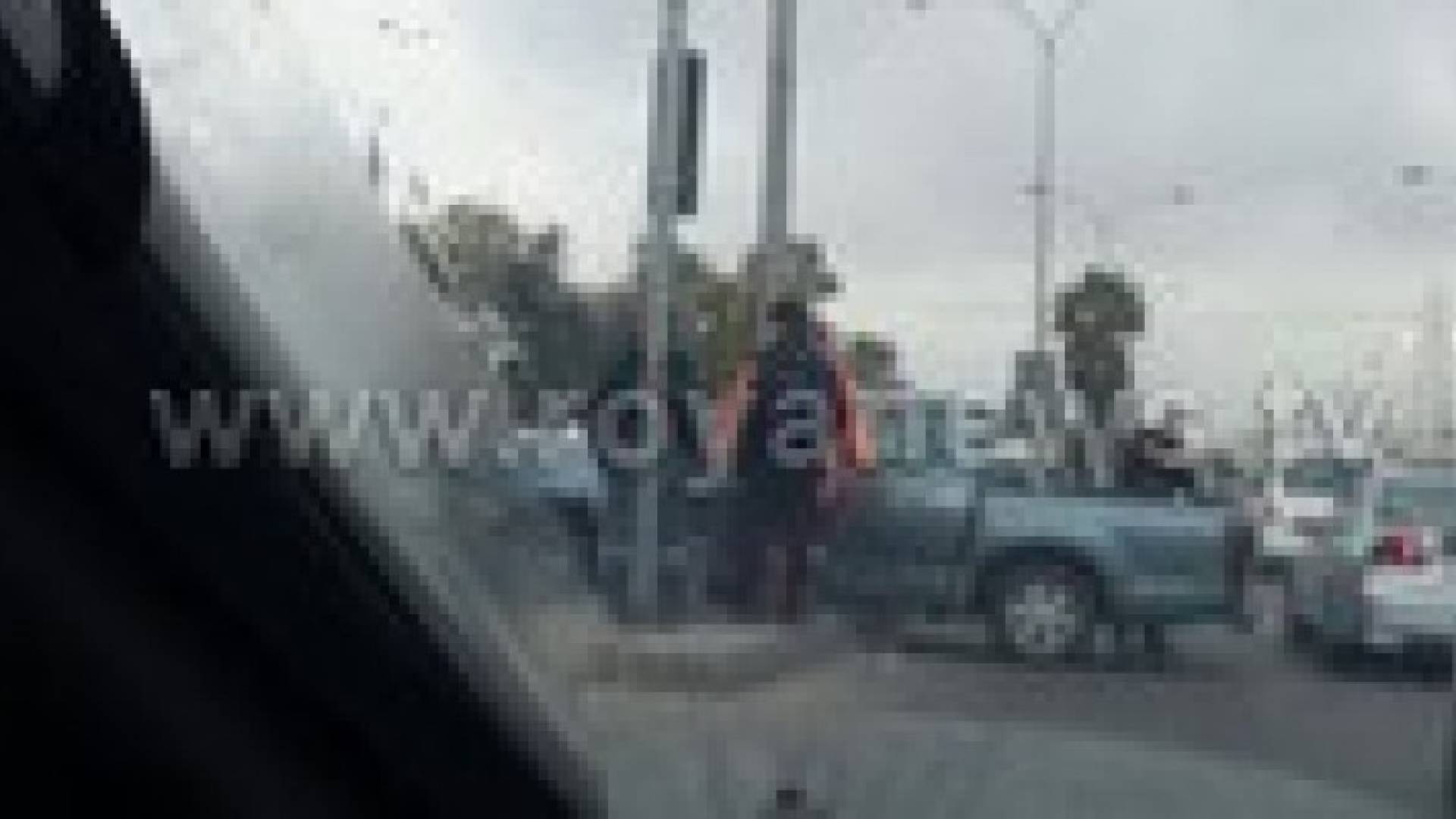 3 اصابات في حادثي سير جنوب عمان .. صور