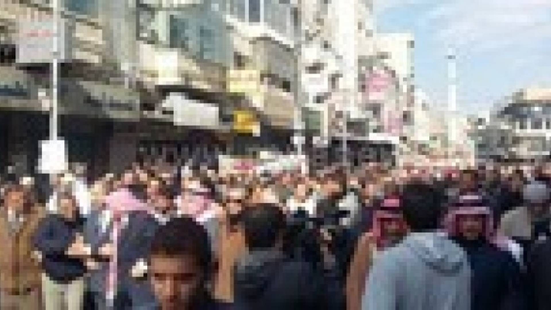 مسيرة للإخوان المسلمين رفضا لاتفاقية الغاز ومطالب بالافراج عن بني ارشيد .. صور وفيديو