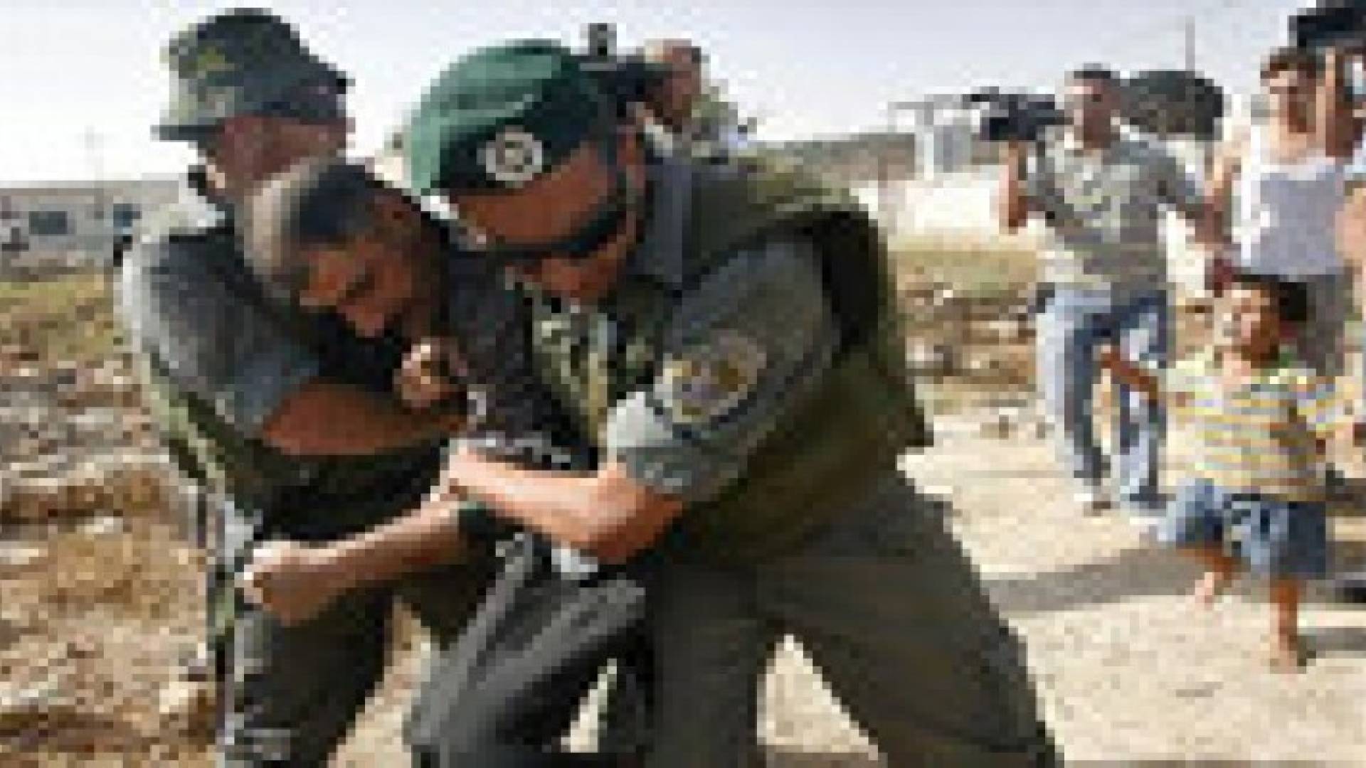 الاحتلال يعتقل 11 فلسطينيا بالضفة الغربية
