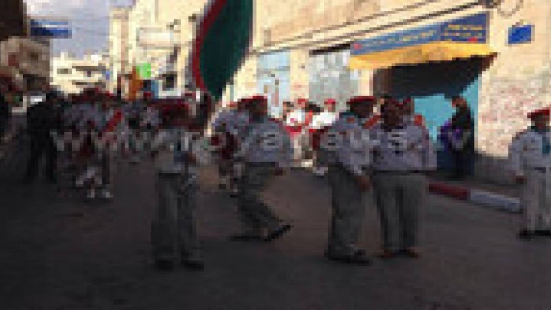 الروم الارثوذكس يعتصمون ضد زيارة ثيوفيلوس في بيت ساحور..صور