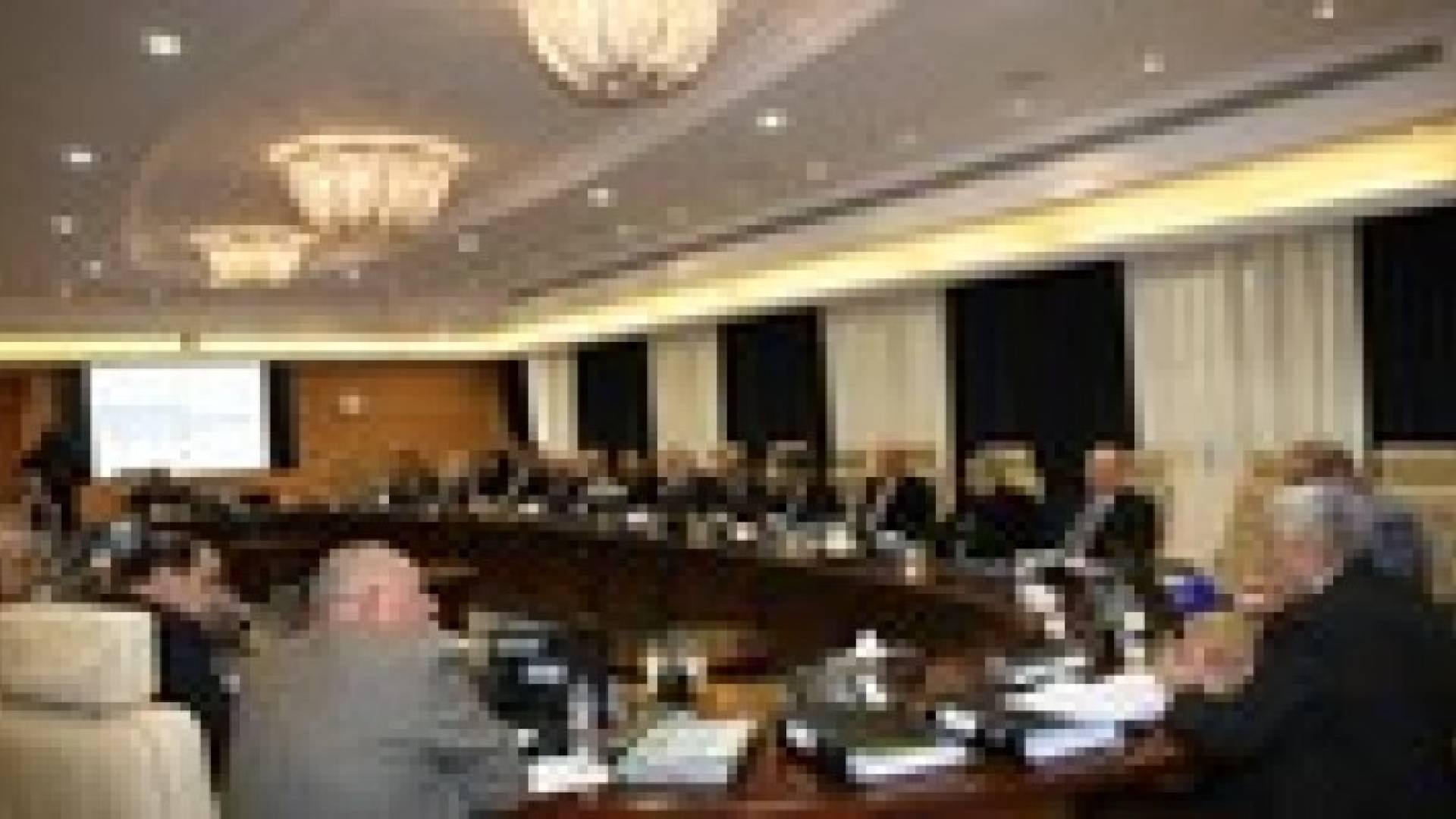 النسور: العقبة تحتاج إلى انطلاقة جديدة لرفد الاقتصاد الوطني