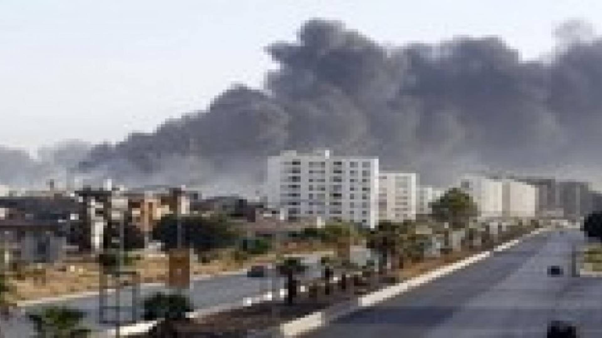 غارات جوية للمرة الأولى على أهداف في مصراتة الليبية