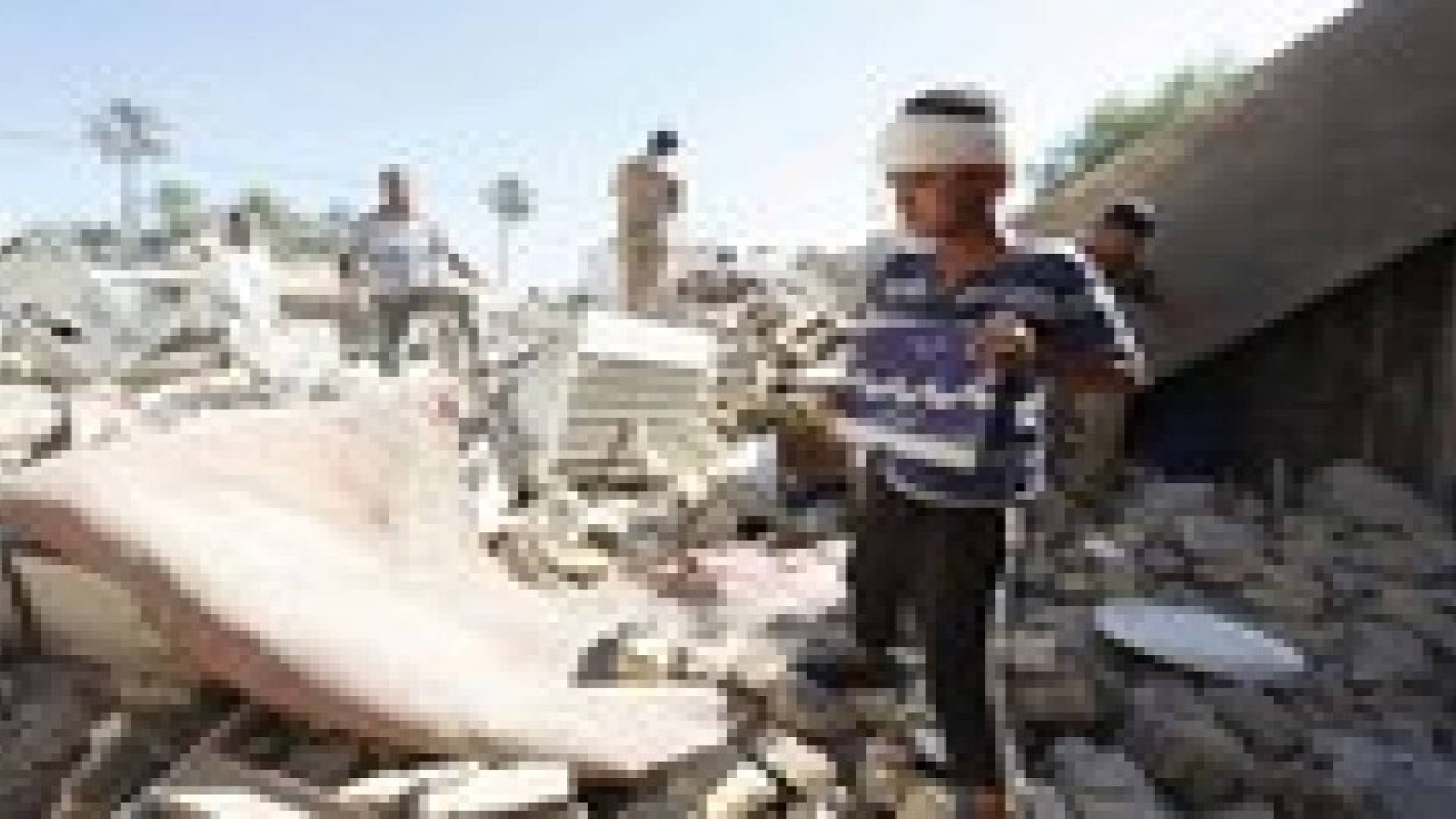 مقتل 5 بينهم 3 جنود في هجوم وتفجيرين ببغداد