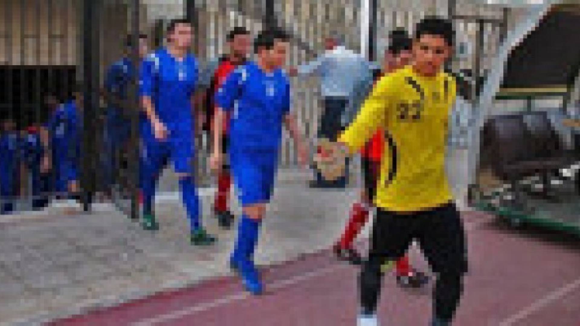 لاعبون.. من البساط الأخضر إلى داعش