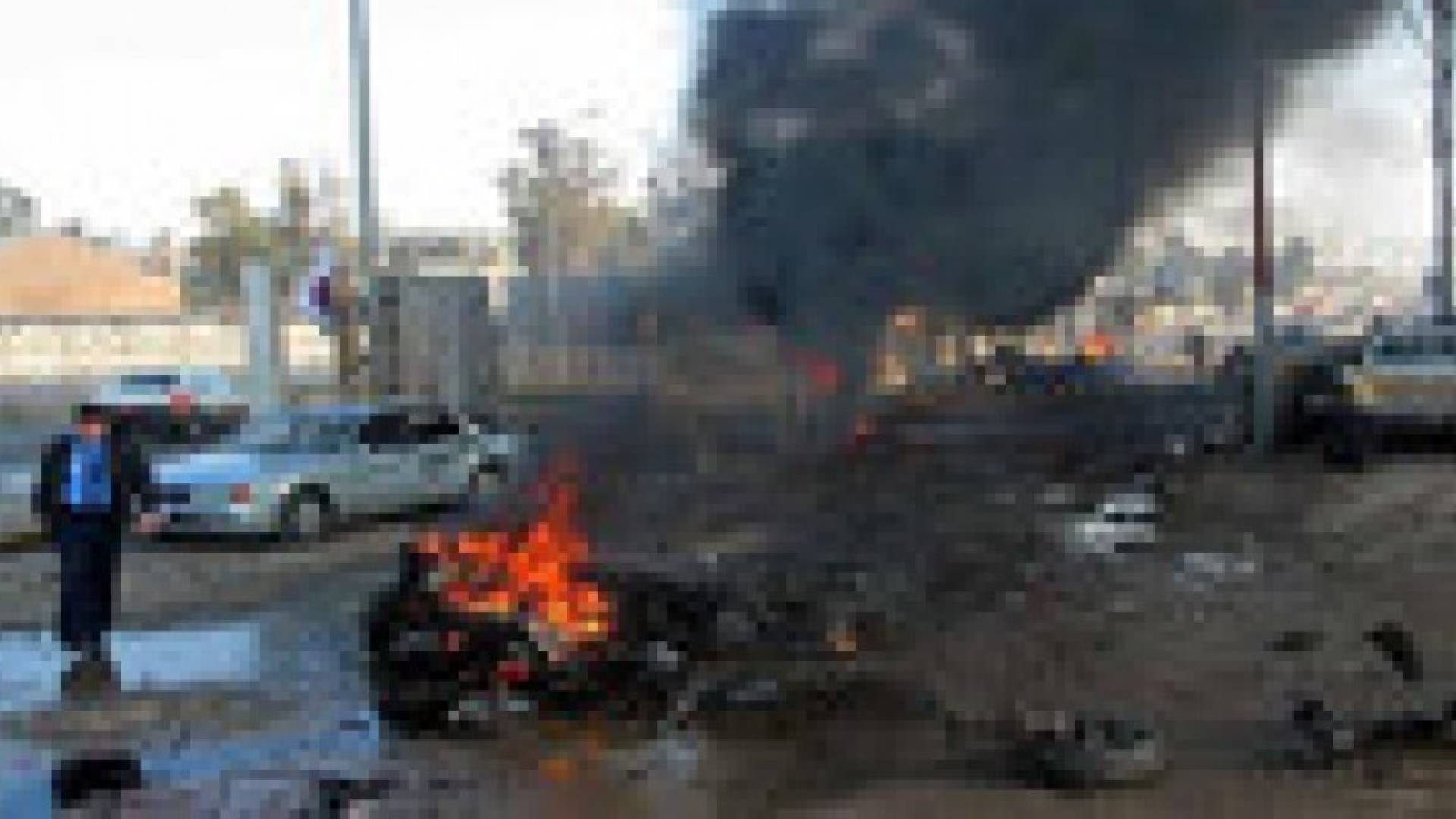 انتحاري يفجر نفسه وسط معزين ويوقع 11 قتيلا و23 جريحا في بغداد