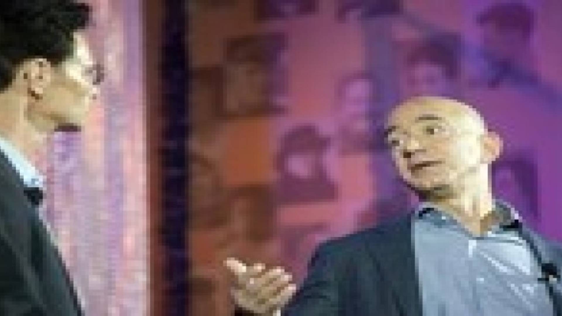 أمريكي يخسر 22 مليون دولار يوميا على مدى عام