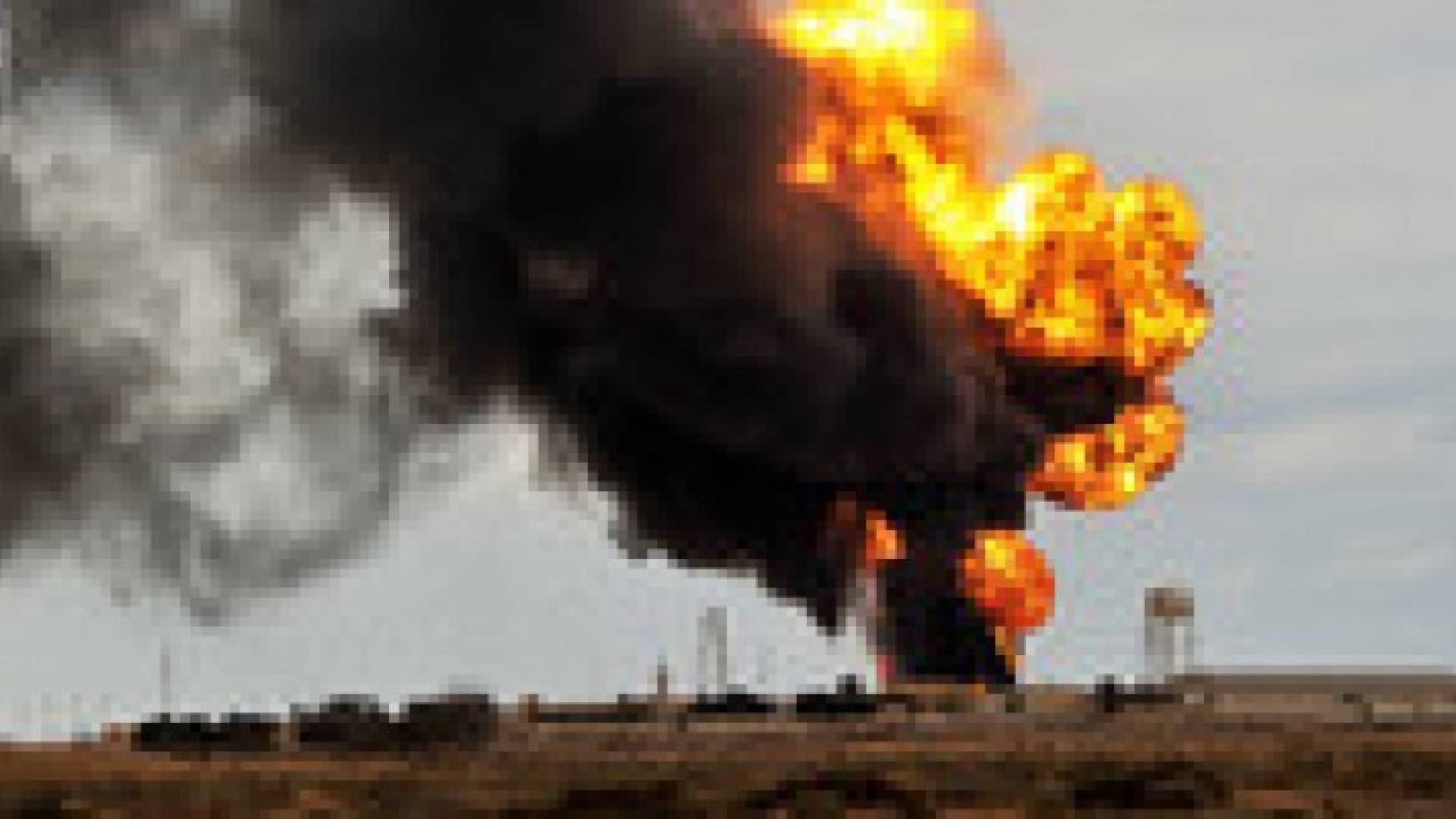 بالصور.. حرائق النفط في ليبيا منذ 2011 من راس لانوف والبريقة إلى السدرة