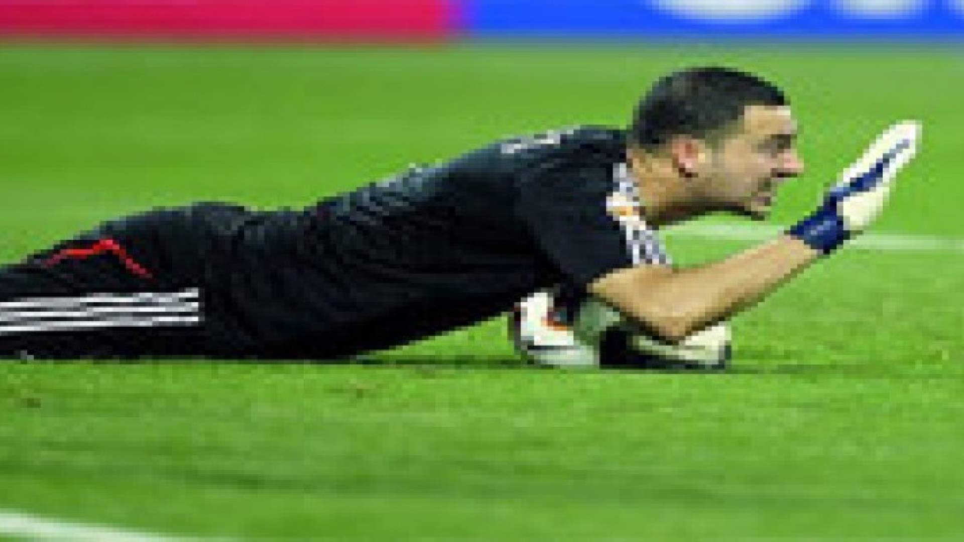 الجهاز الطبي للمنتخب الوطني يكشف عن اصابة عامر شفيع