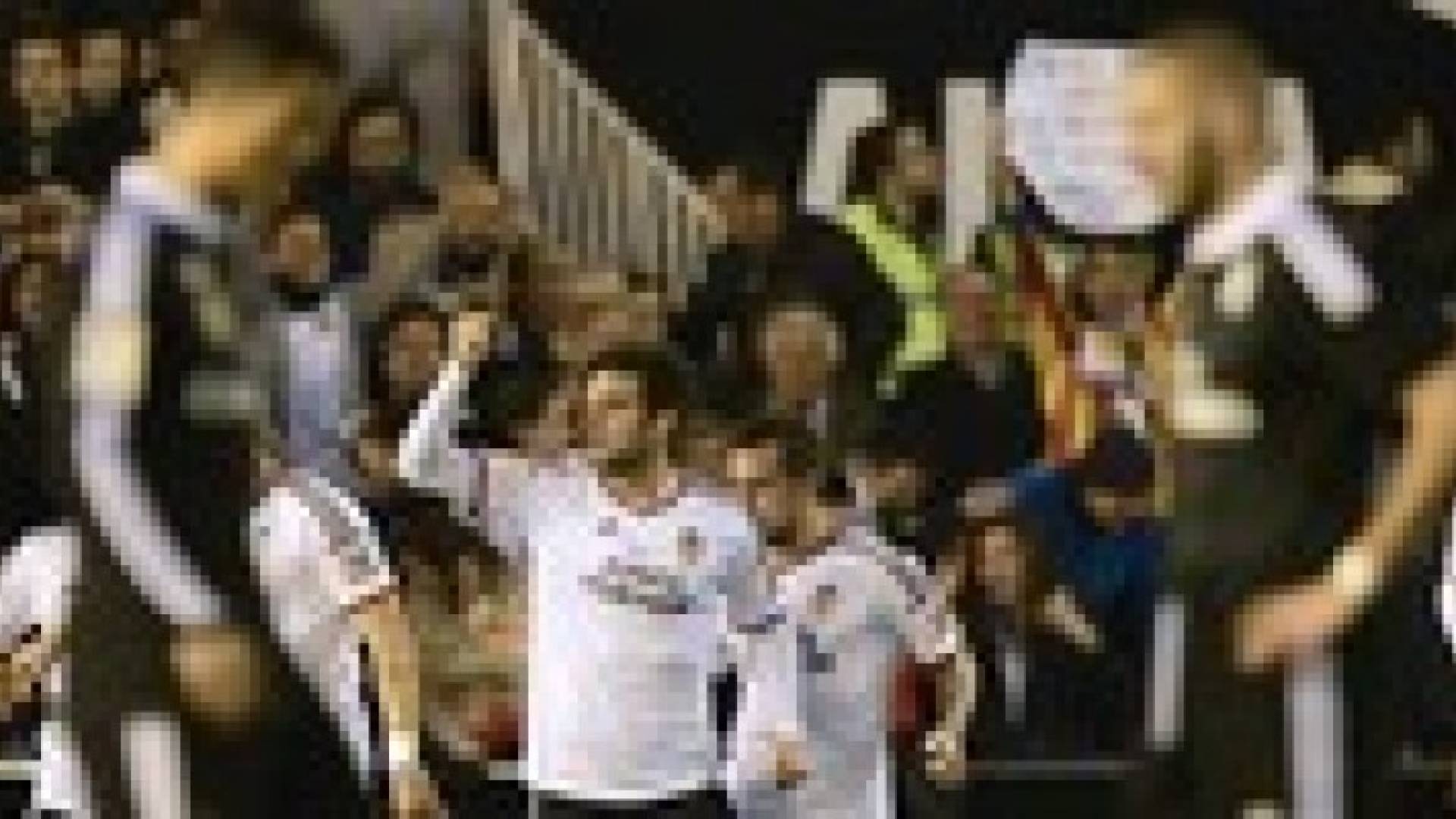 فالنسيا يوقف قطار مدريد و يشعل الصراع في الليجا الاسبانية