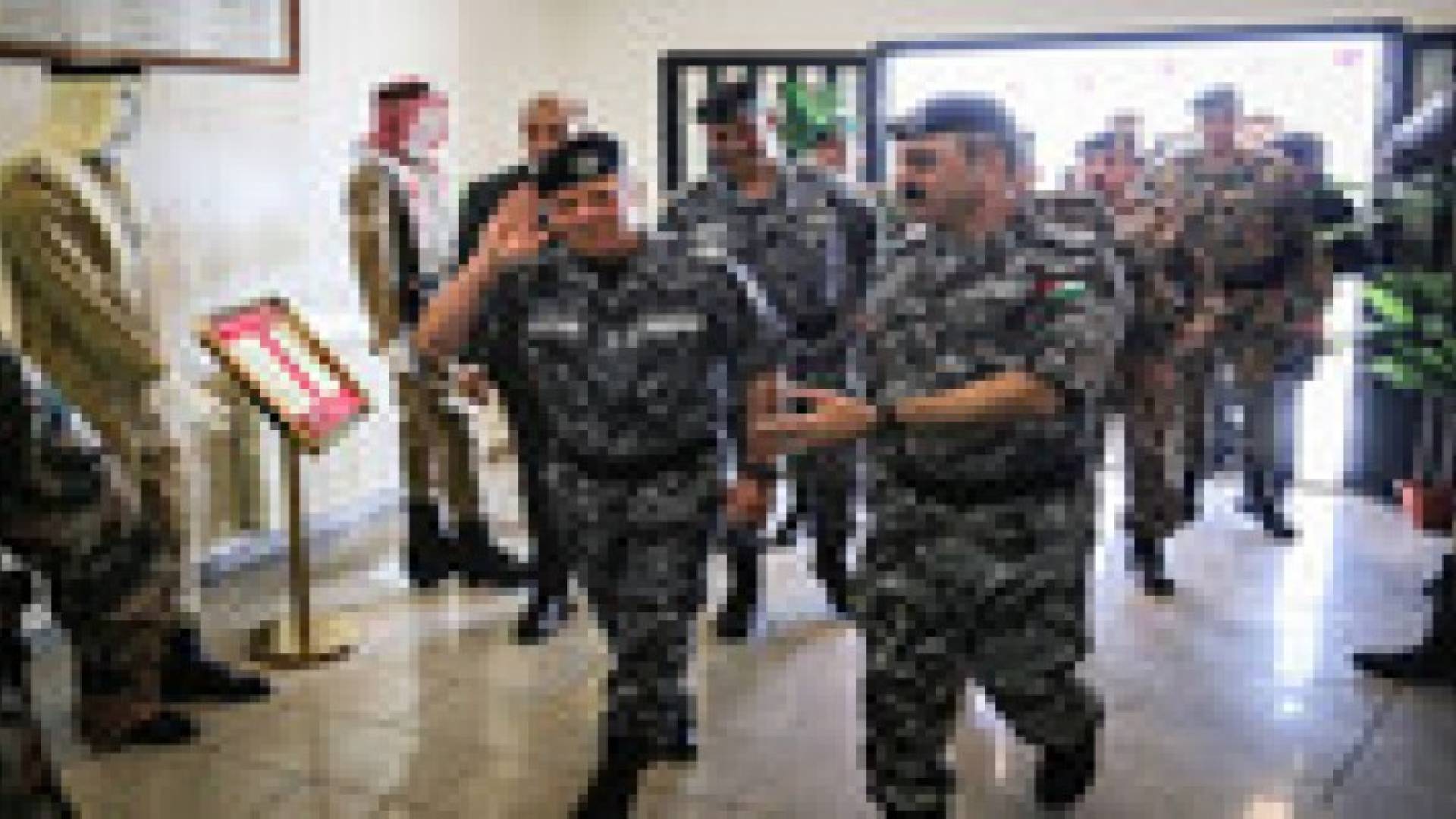 الملك يفتتح قيادة وحدة "فرسان الدرك"