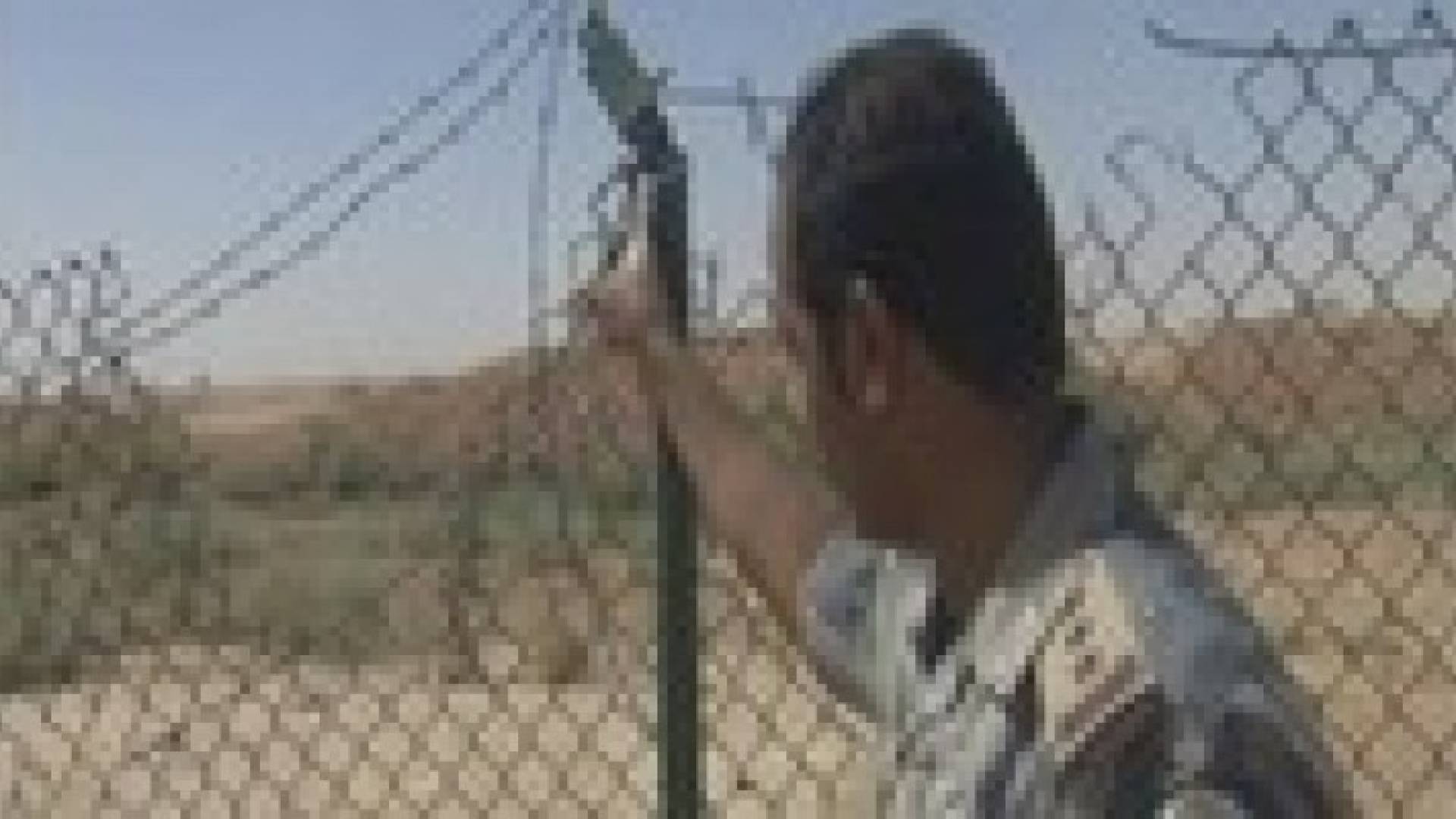 أموال منفذي الهجوم شمال السعودية بعد تناثرها .. فيديو