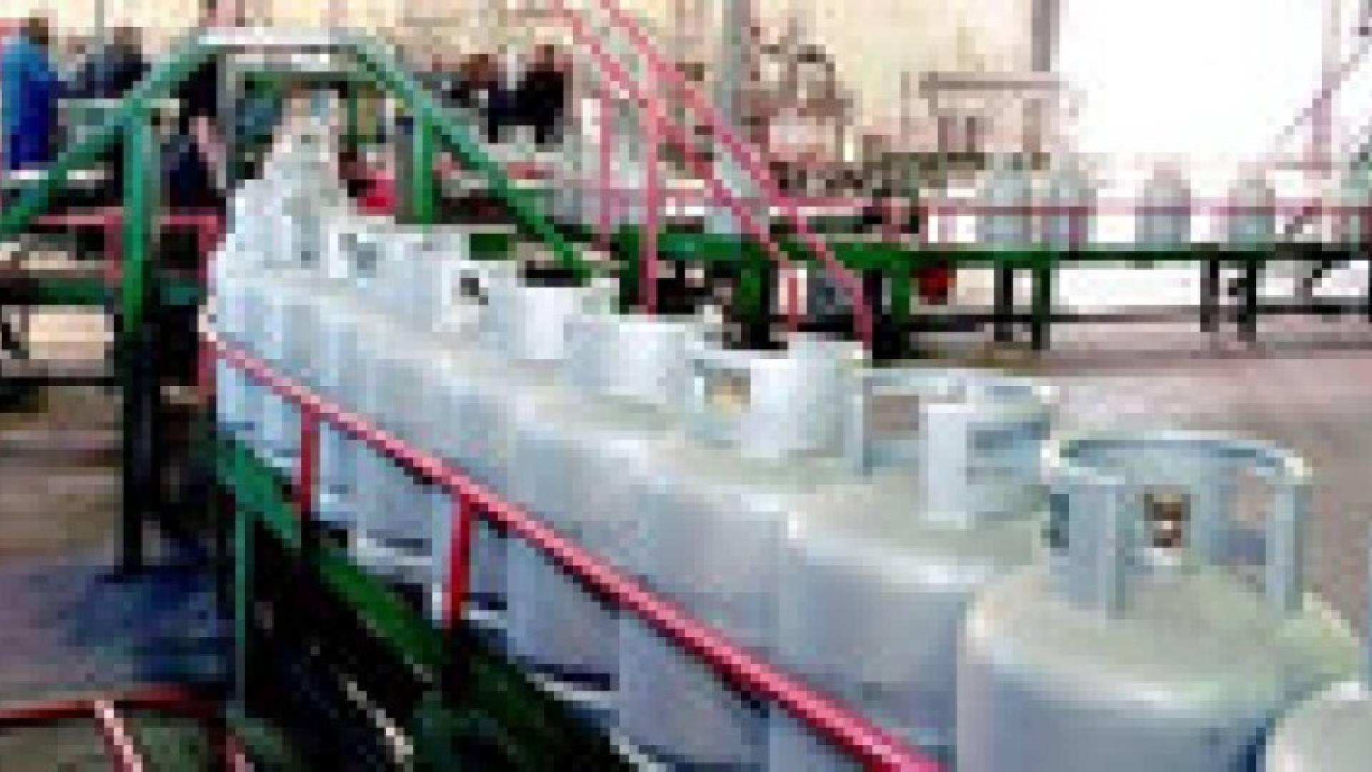 المصفاة تعبئ 125 ألف اسطوانة غاز حتى مساء الأربعاء