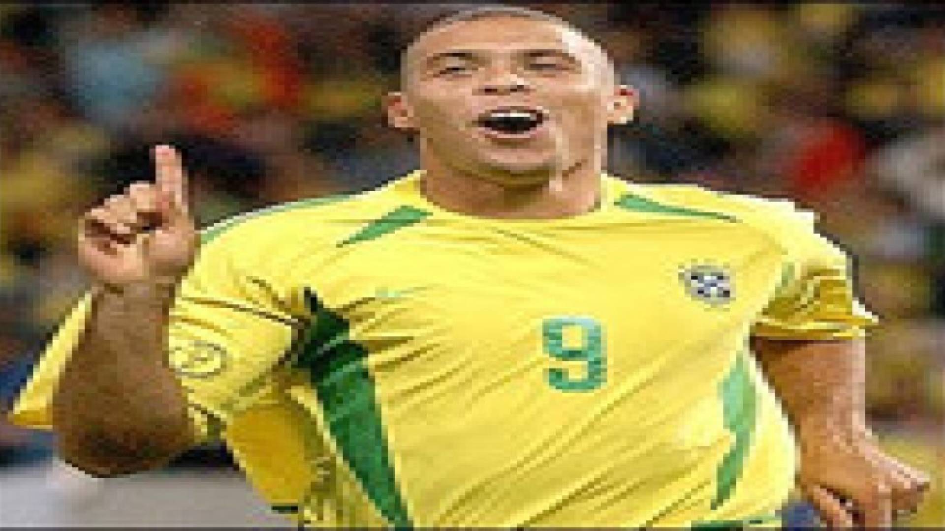 الأسطورة البرازيلي رونالدو قد يعود للملاعب