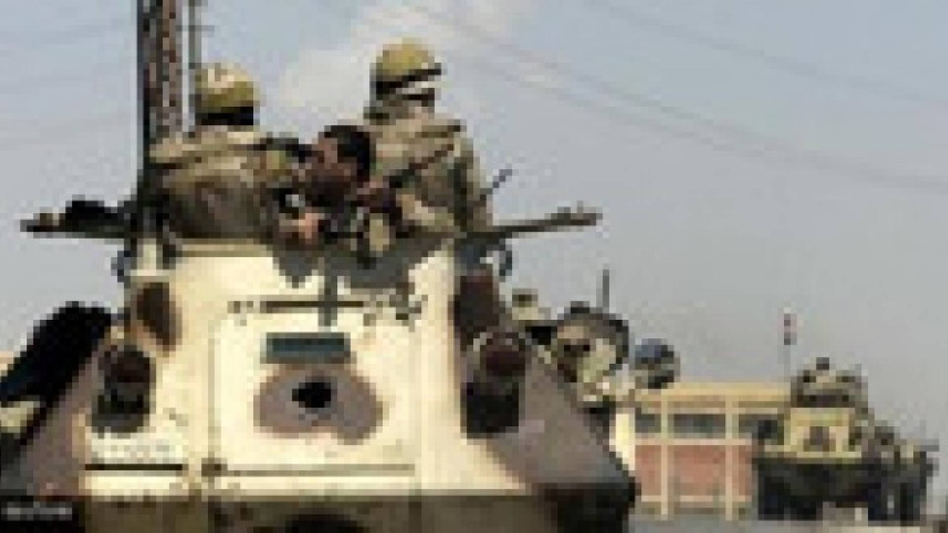 مقتل مسلح وإحباط 4 هجمات بعبوات ناسفة في سيناء المصرية