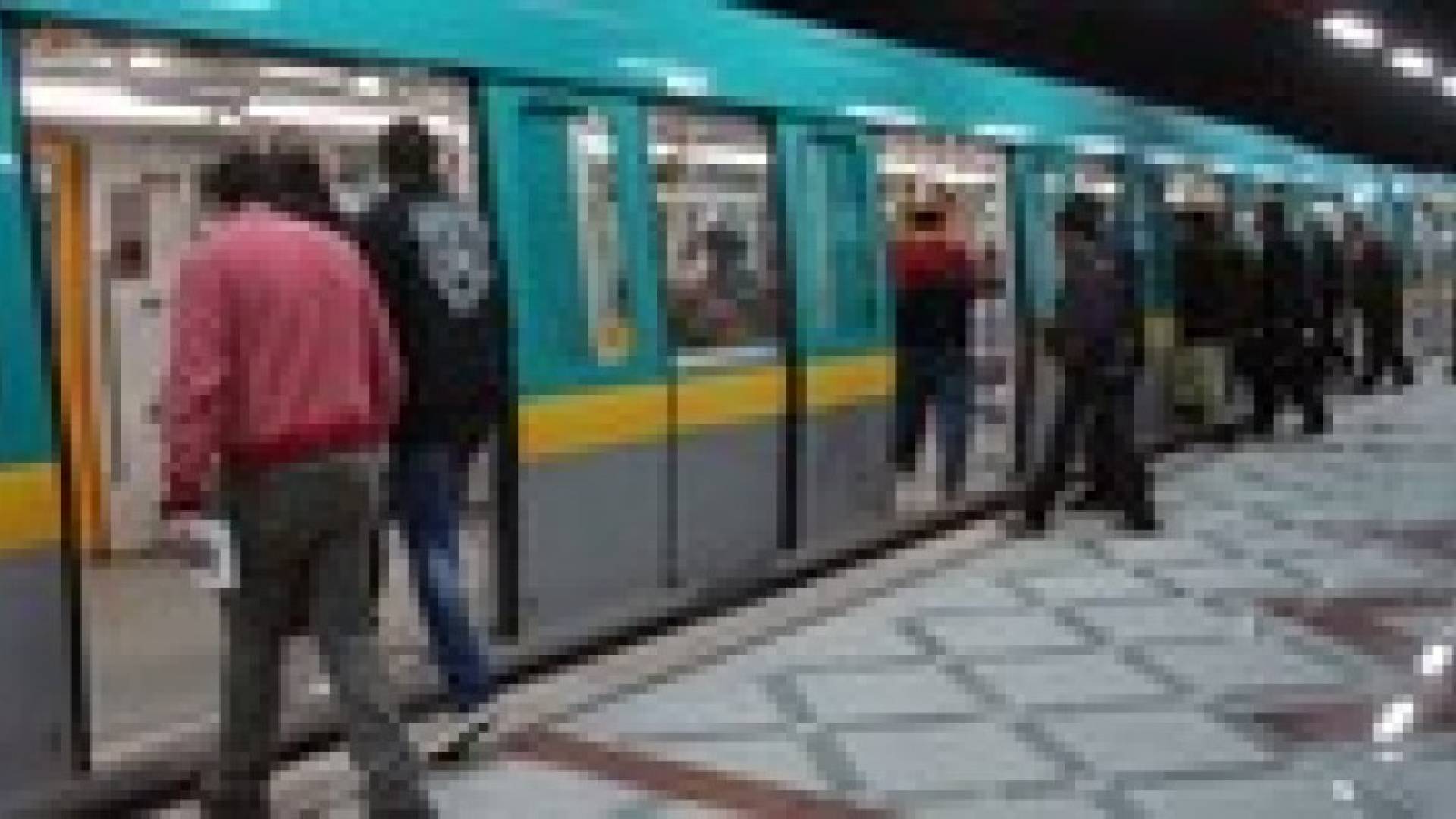 إعادة فتح محطة قطارات بباريس بعد الاشتباه بوجود متفجرات