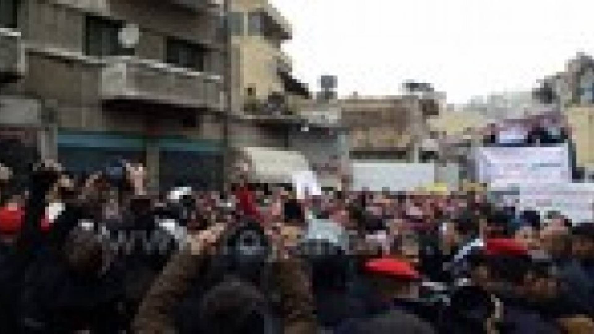 الافراج عن 4 أشخاص بعد توقيفهم خلال مسيرة عمان .. صور وفيديو