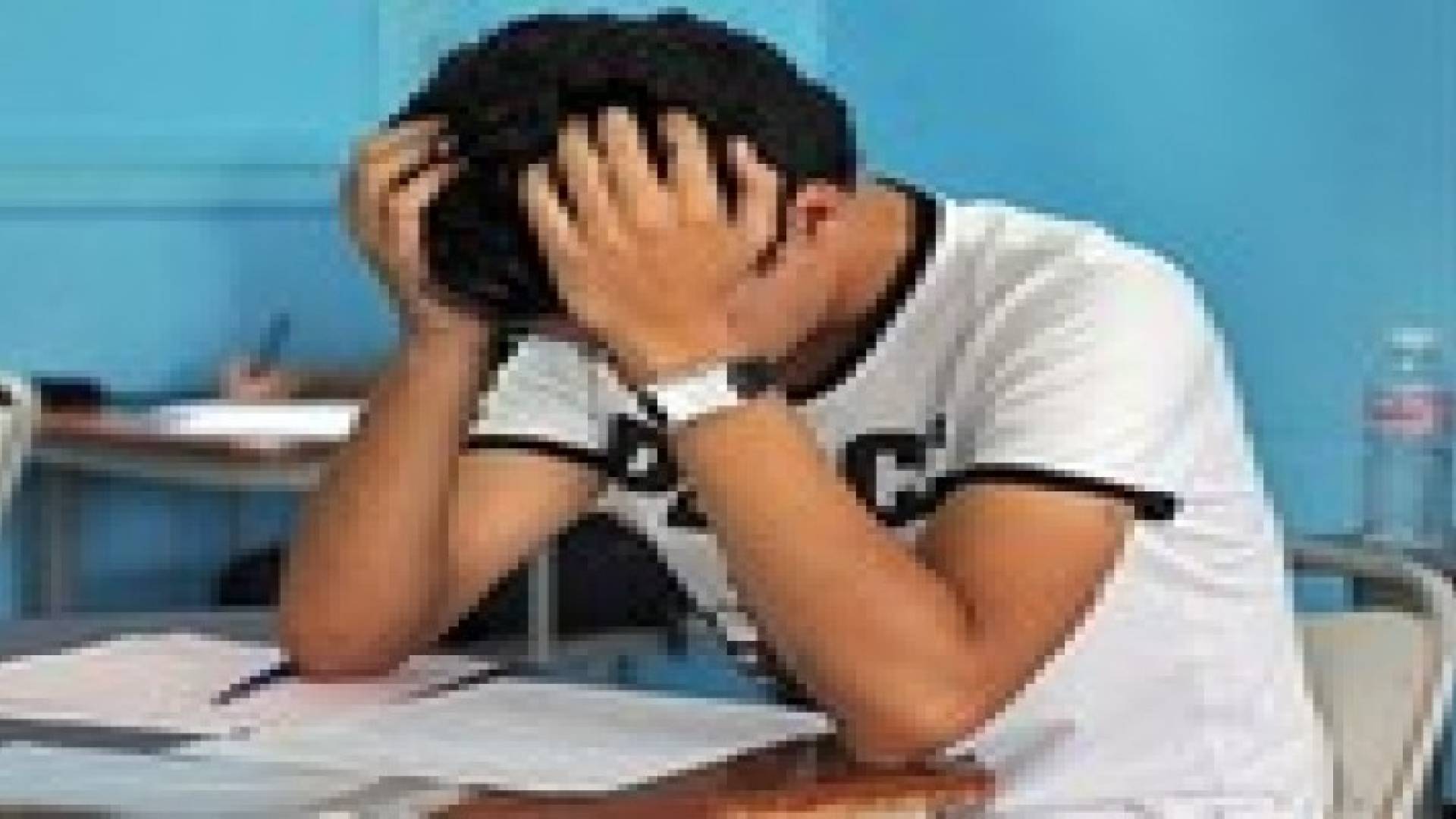 الجلاد لرؤيا : 1212 مخالفة في امتحانات التوجيهي