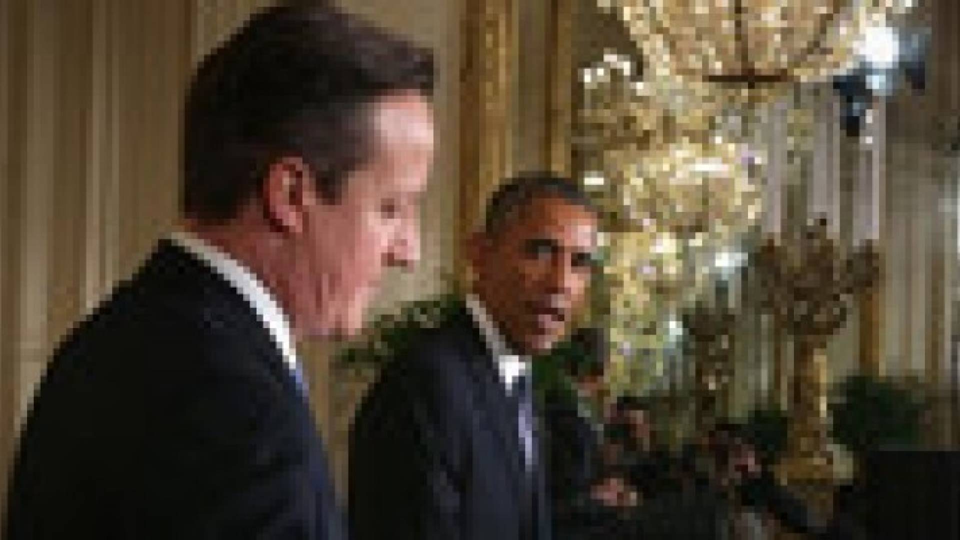 خلاف بين أوباما وكاميرون حول مراقبة الإنترنت