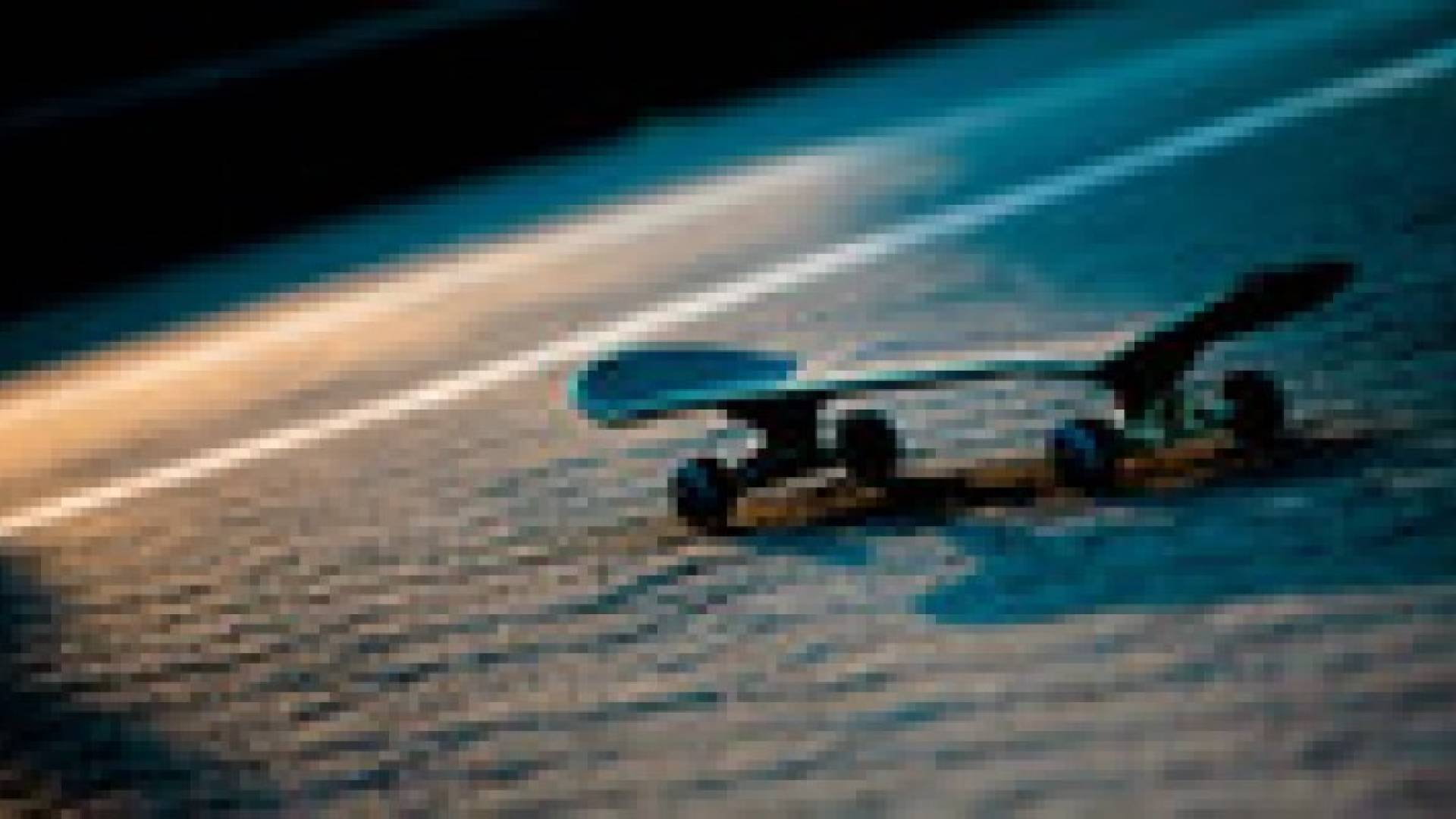 وفاة حدث تعلق بمركبة أثناء تزلجه في الشميساني