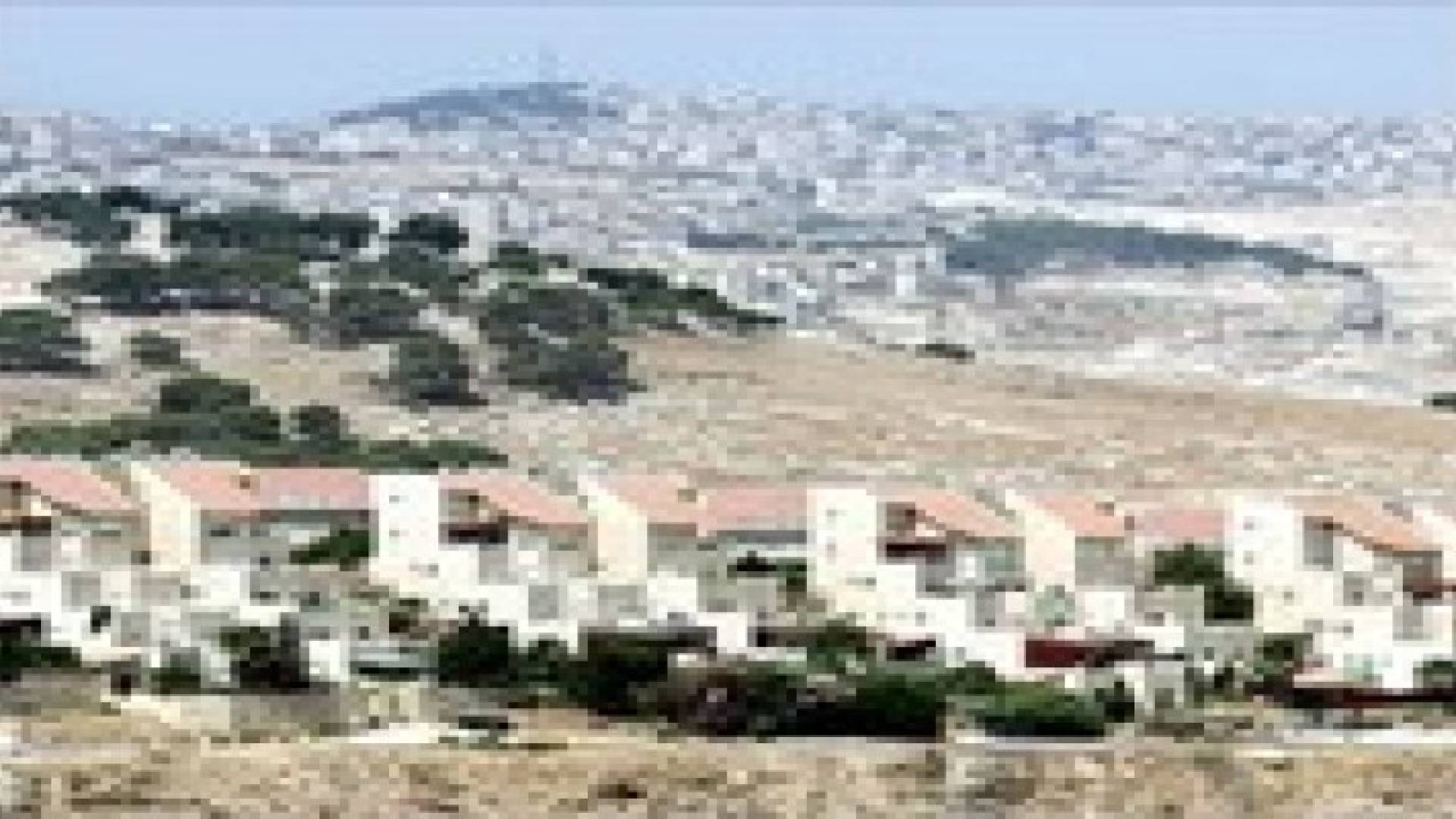 الاحتلال يخطر بهدم متنزه في جنين