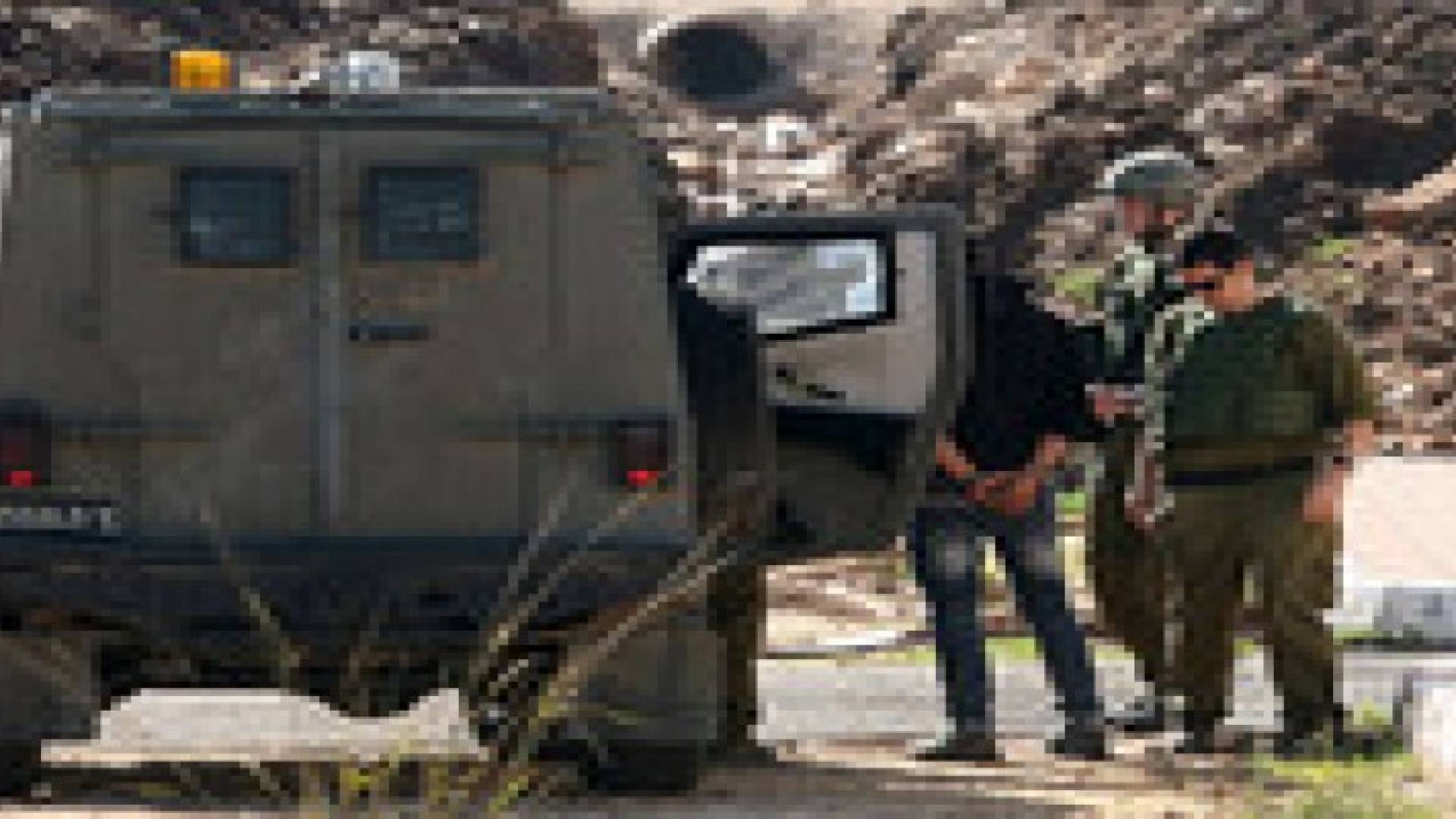 الاحتلال يعتقل 4 فلسطينيين بينهم صحفي ومحاضر بالضفة الغربية