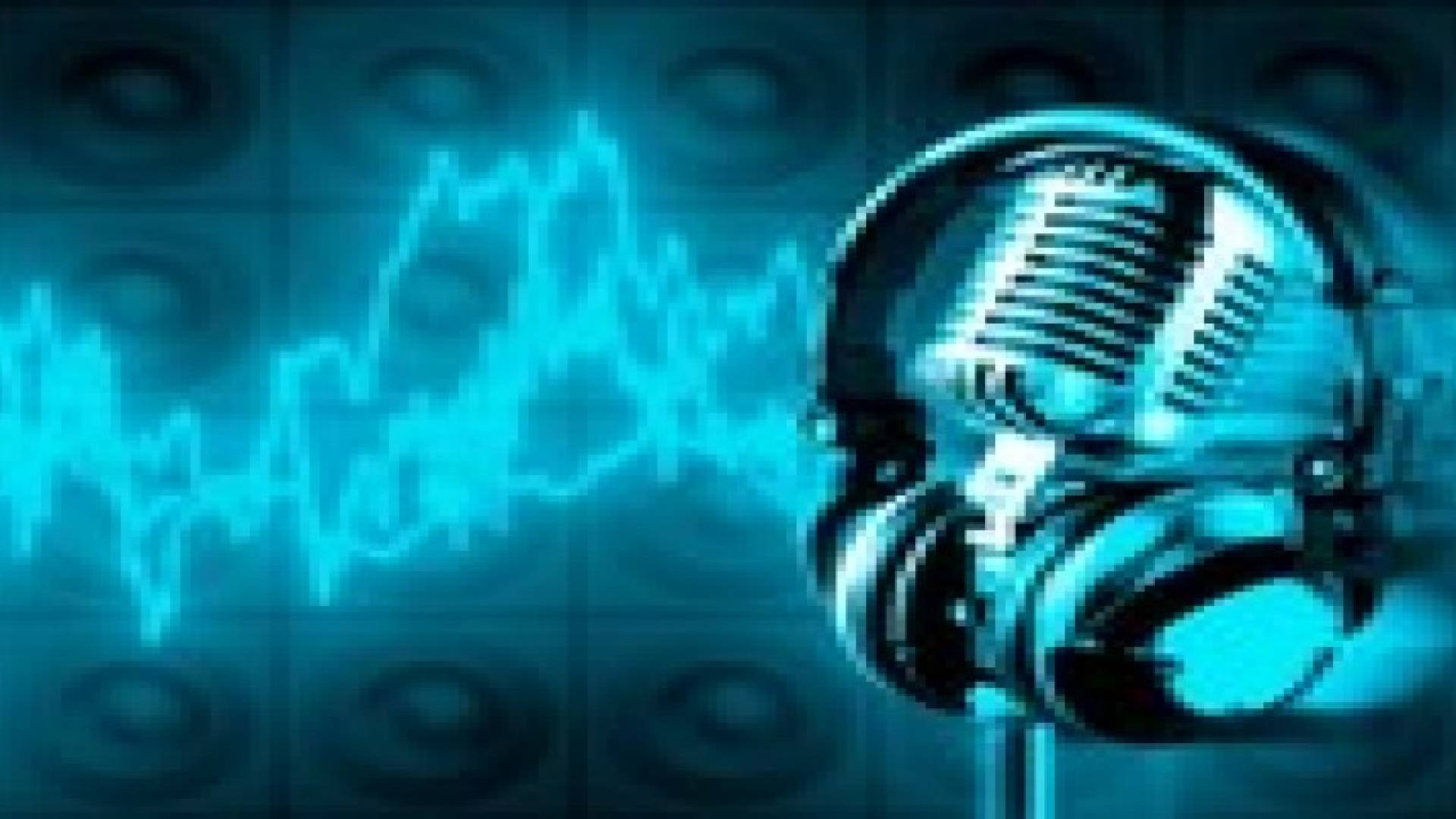 اتهامات بين اذاعتين على الهواء مباشرة .. تفاصيل