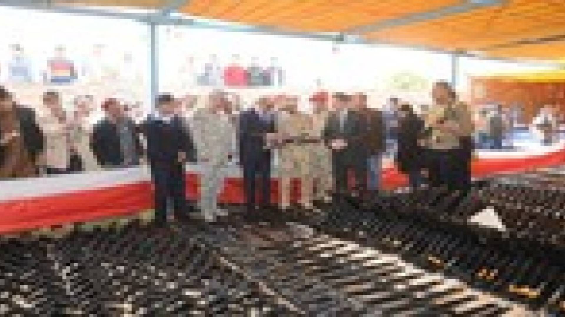 الجيش المصري يواصل عملياته ضد الإرهابيين ...صور