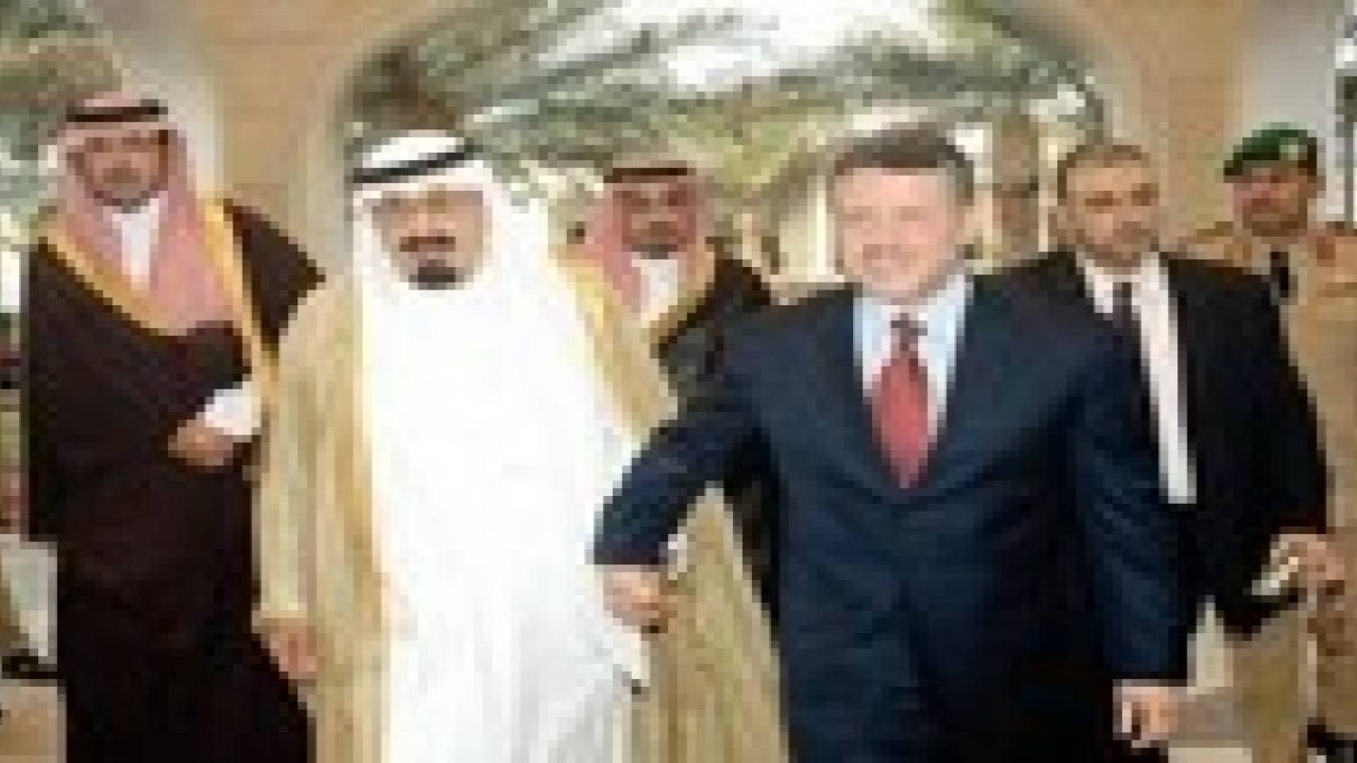 الملك يقطع زيارته الى دافوس ويتوجه للسعودية غدا