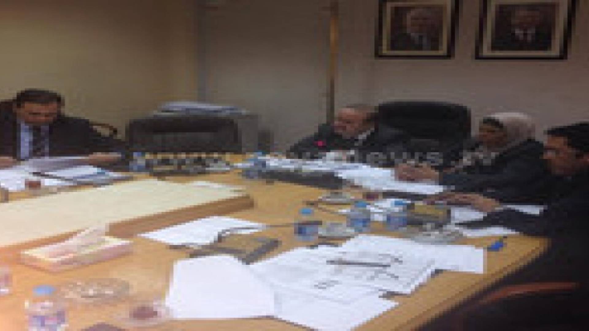 انطلاق دورة دراسة الجدوى وتقييم المشاريع لموظفي الأمانة والبلديات