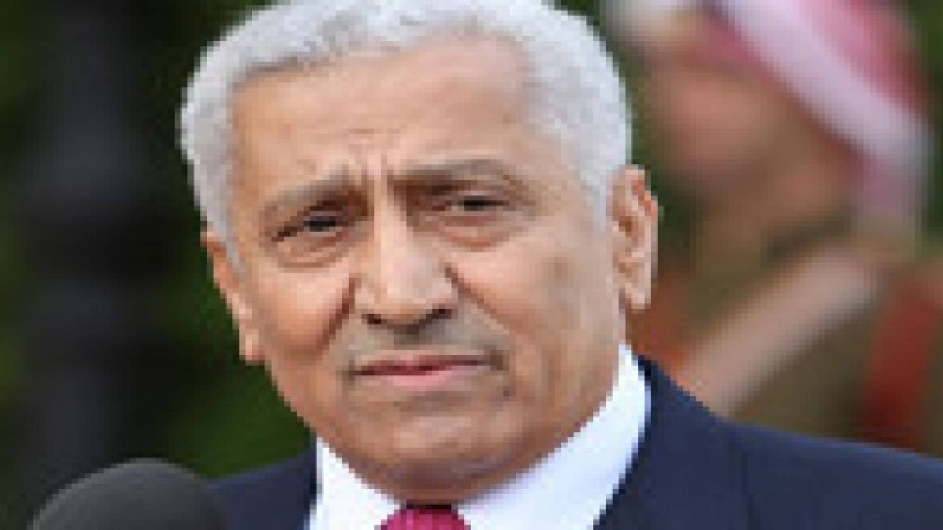 الدغمي: يجب ايصال مذكرة للملك تخبره عن " أفعال" الحكومة