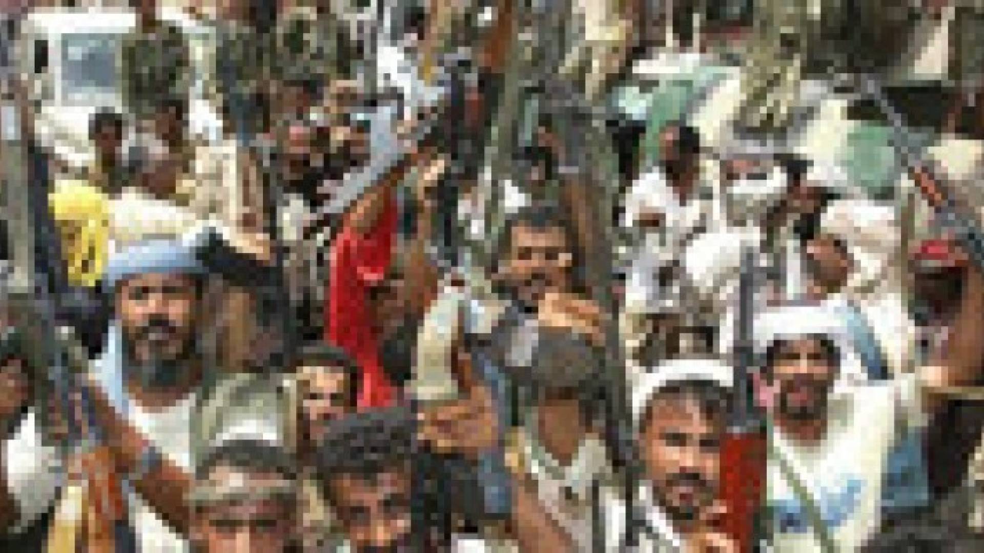 مقتل مسلح وإصابة اثنين آخرين في اشتباكات مع الشرطة جنوبي اليمن