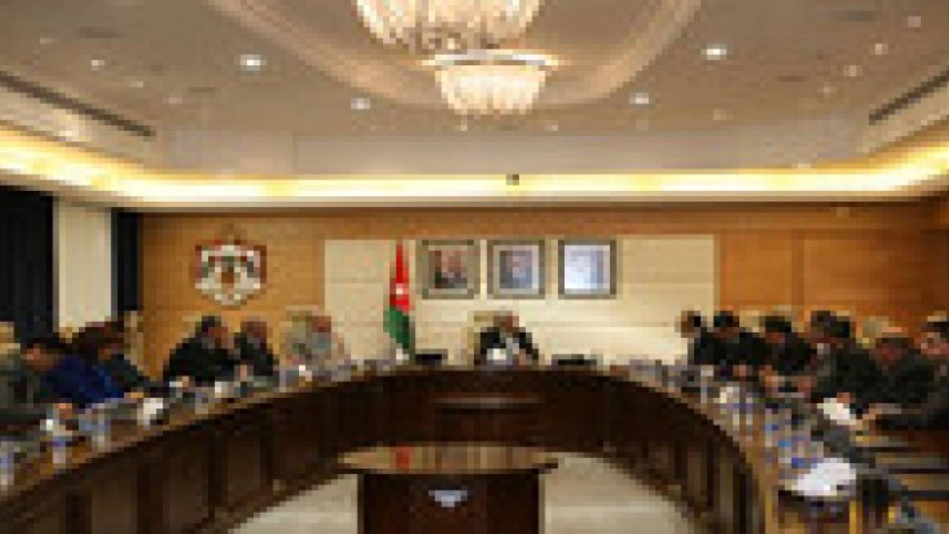 النسور: لا تغيير على وضع مادة علوم الارض في مقررات التربية