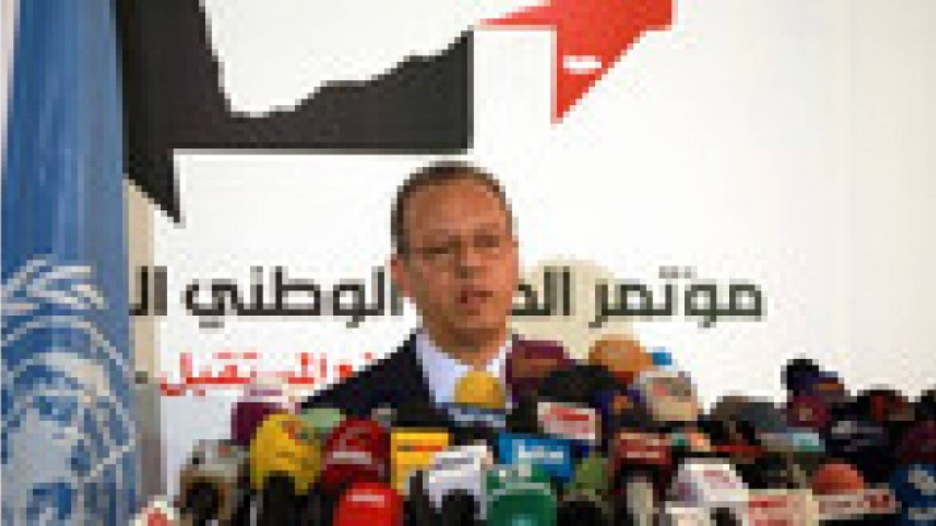 بدء جولة الحوار بين ممثلي القوى والأحزاب باليمن
