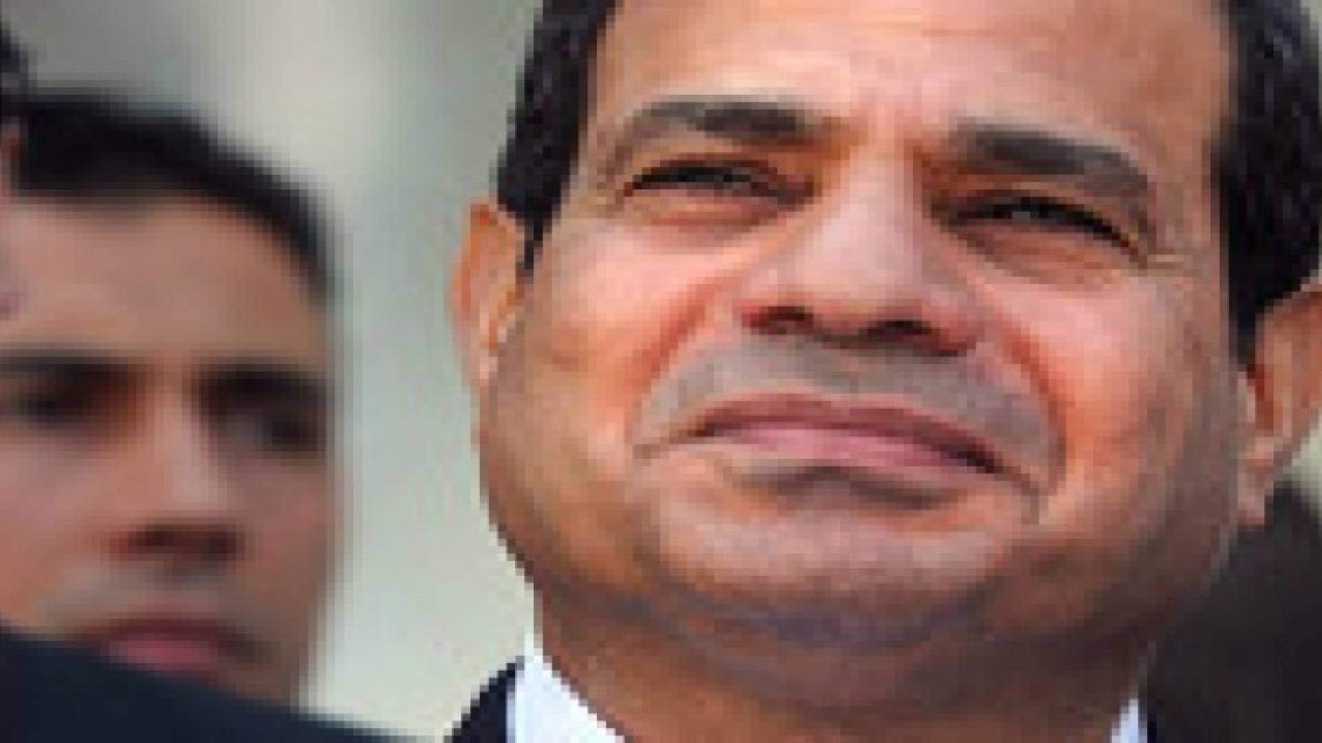 السيسي مشيرا للأخوان: مصر تحارب أقوى تنظيم سري في القرنين الماضيين