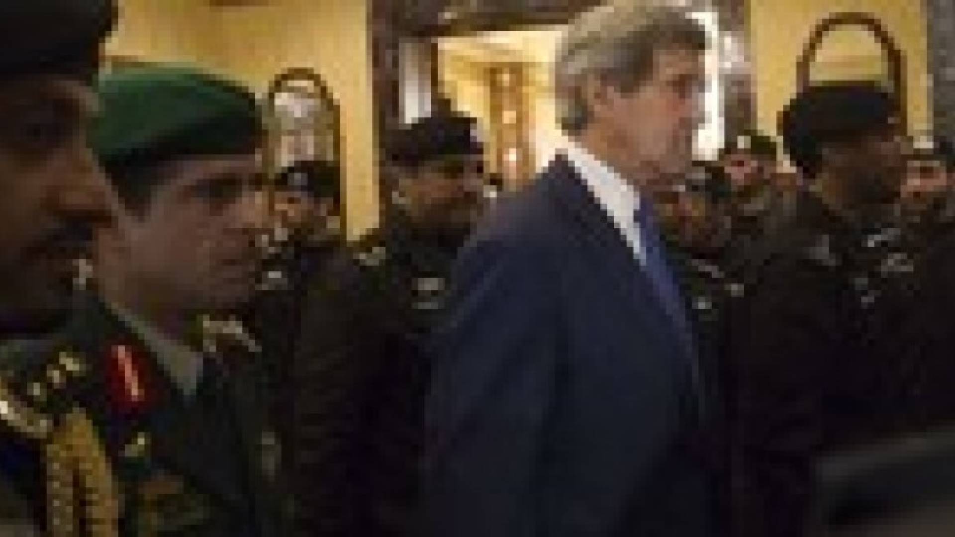 تغريم جون كيري 50 دولارا حين كان مع أوباما في السعودية