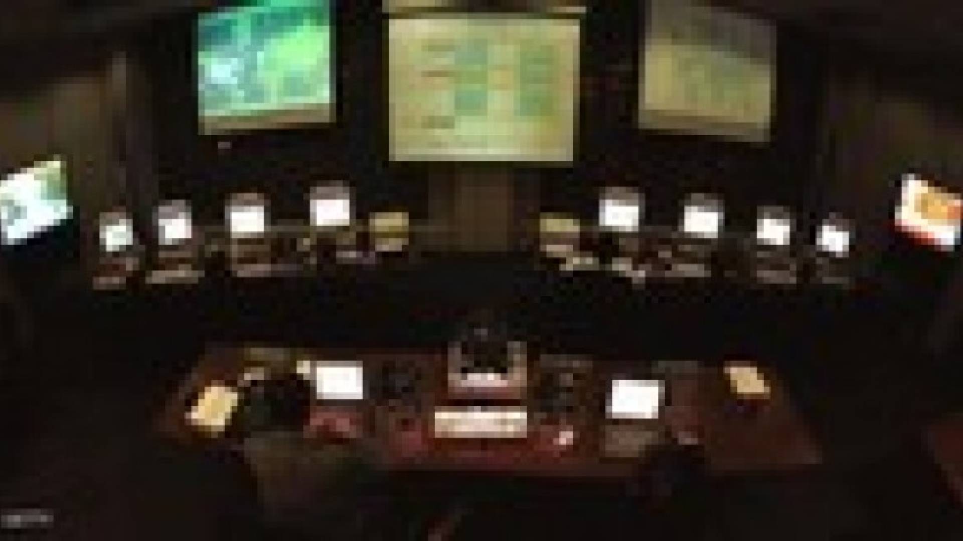 إجراء يسمح بتعقب الطائرات كل دقيقة